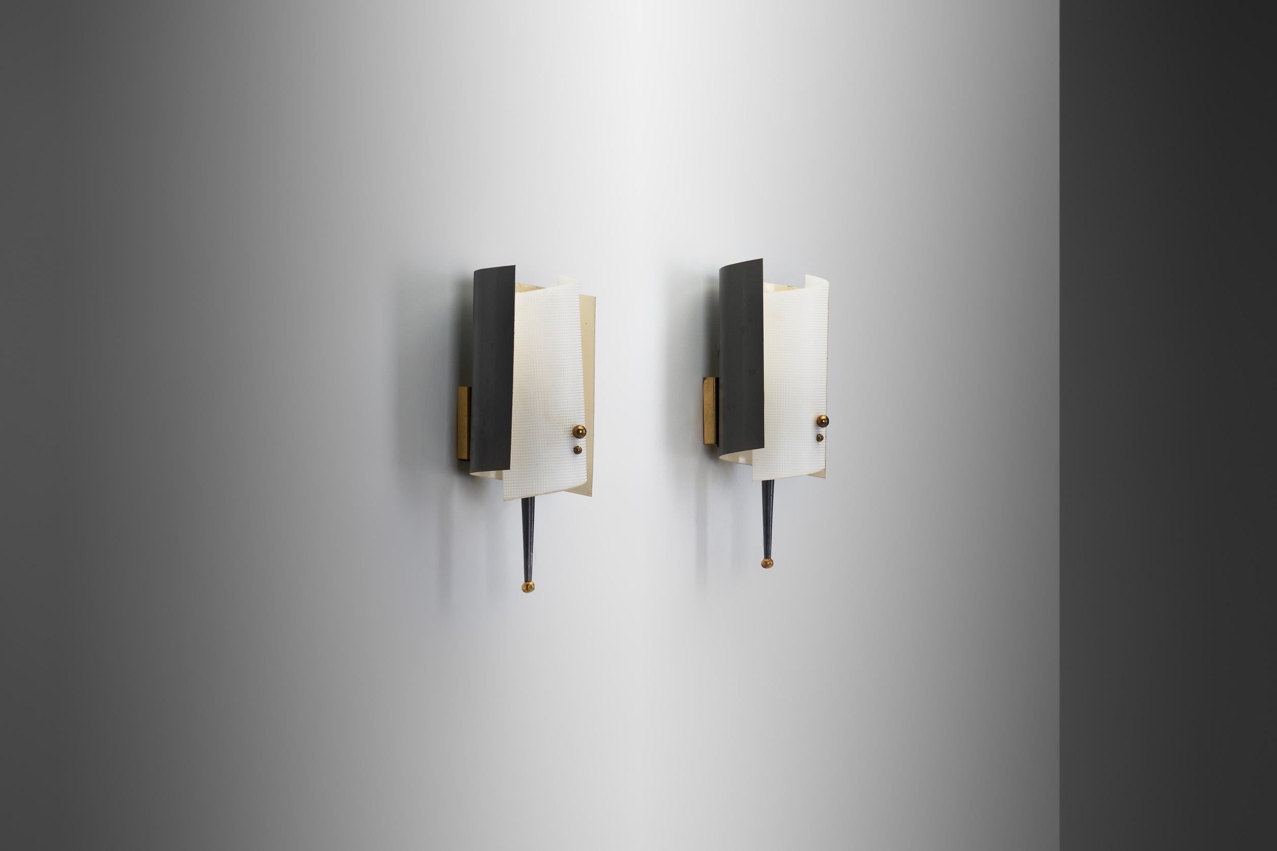 A Pair of Brass and Acrylic Wall Lamps by Jacques Biny, France 1950s In Good Condition In Utrecht, NL