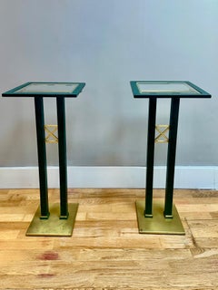 Ein Paar italienische Sockel aus Messing und Bronze, patiniert