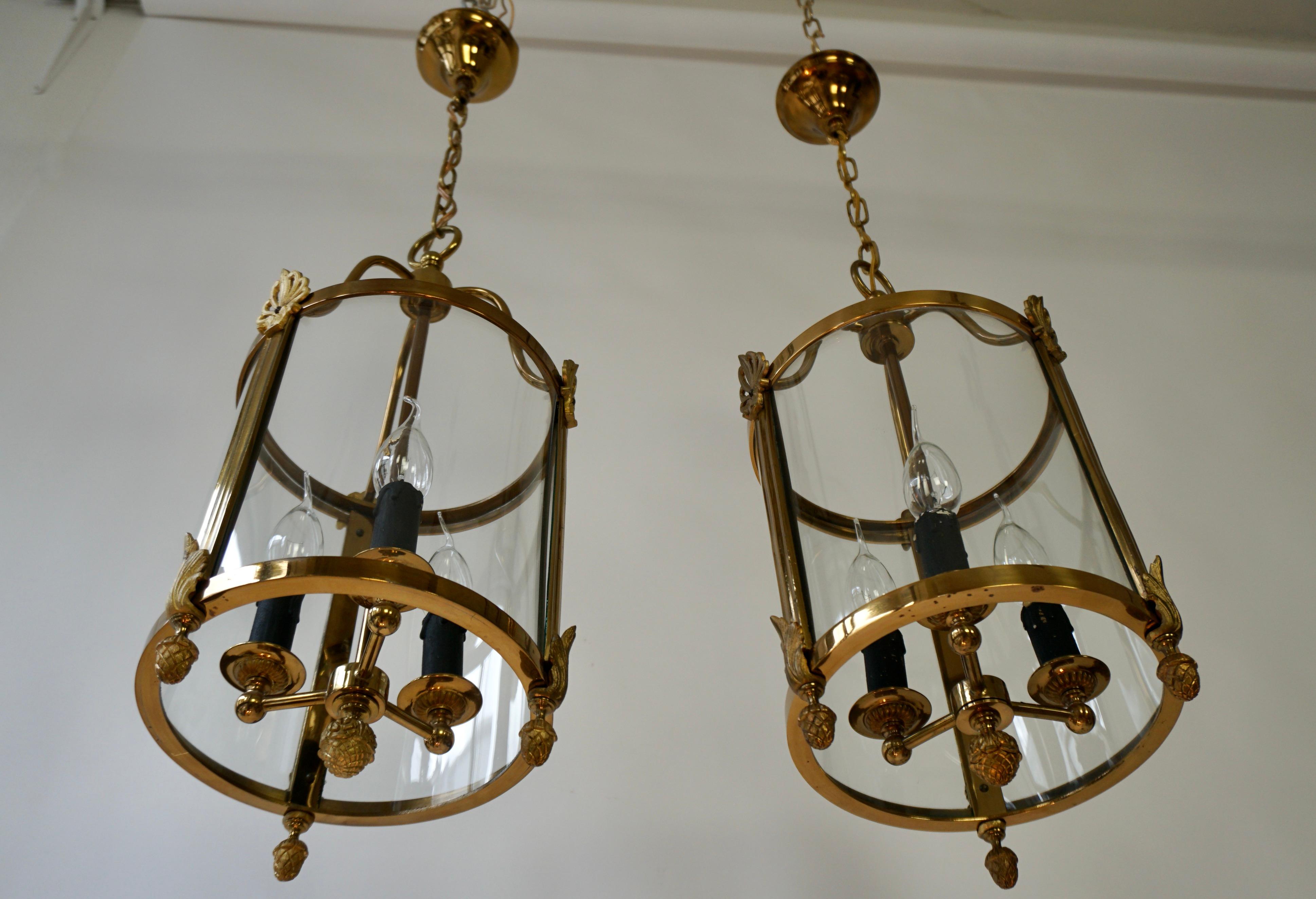 A Pair of Brass and Glass Three Light Lanterns For Sale 3