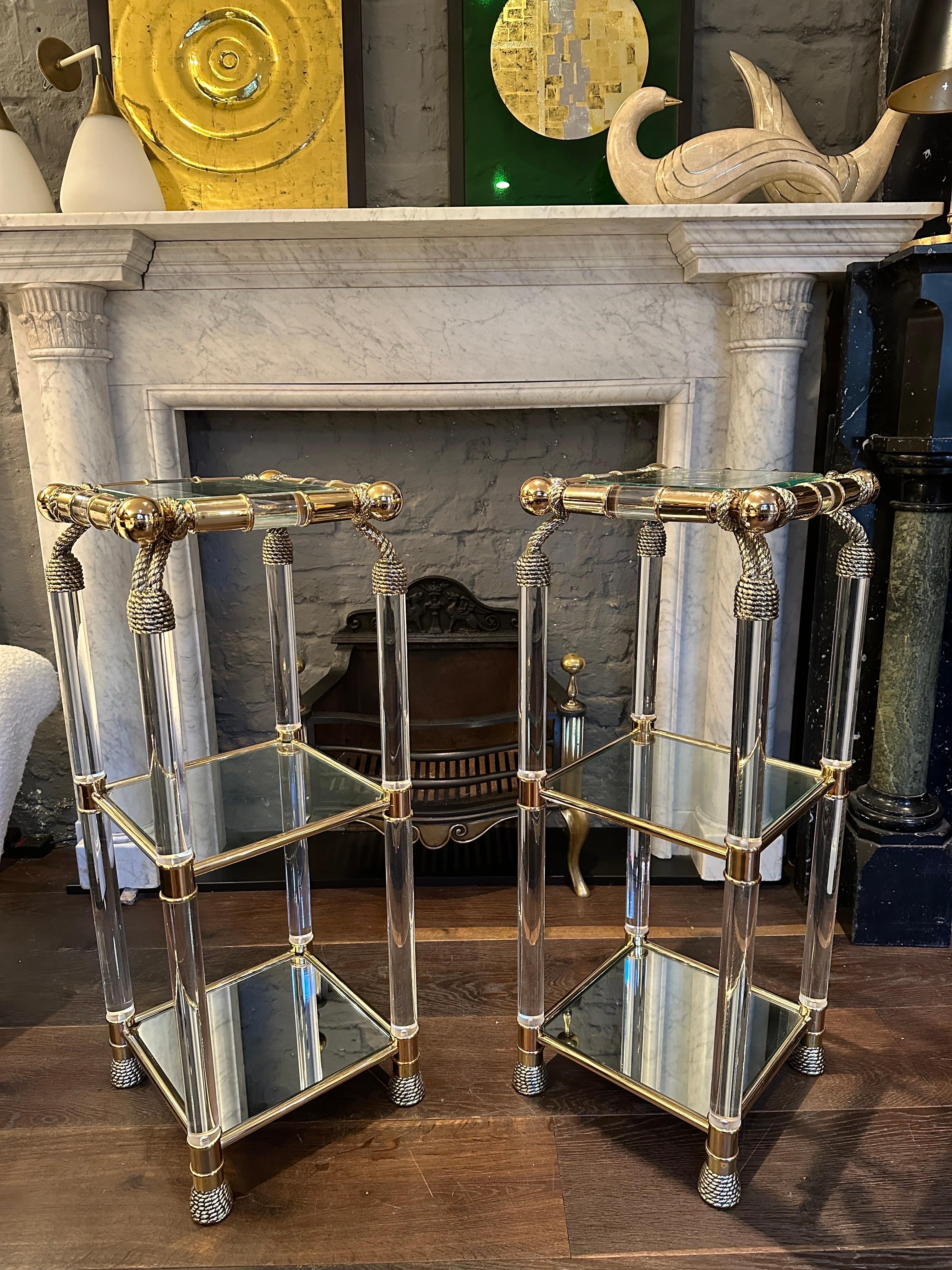 A Pair Of Brass And Lucite Etageres/Side Tables By  Muebles Curvasa  For Sale 2