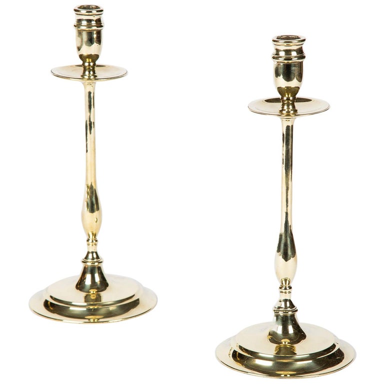Kerzenständer aus Messing, um 1900, Paar im Angebot bei 1stDibs Deutschland