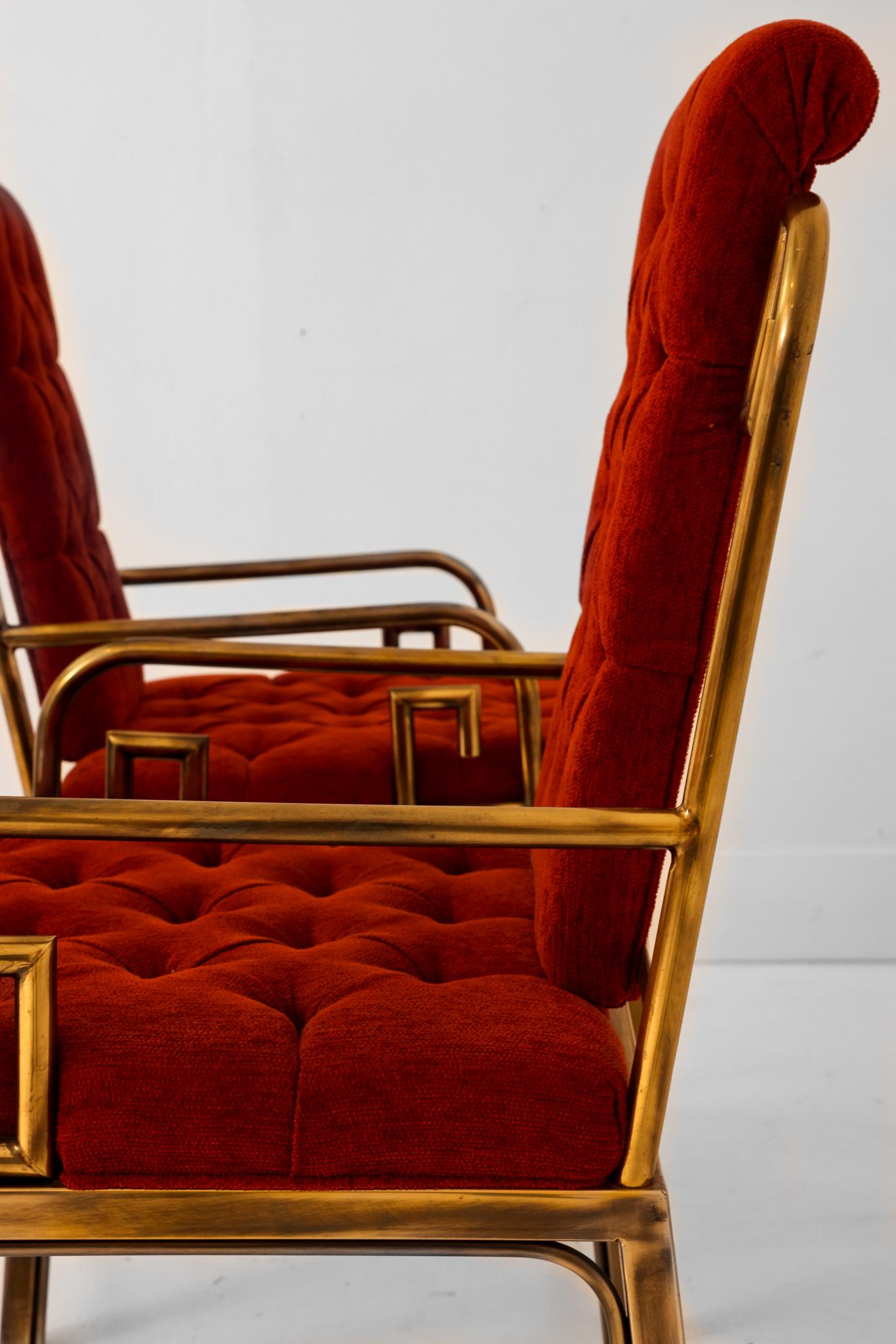 Laiton Paire de chaises en laiton à motif de clé grecque conçues par Bernhard Rohne pour Master Craft