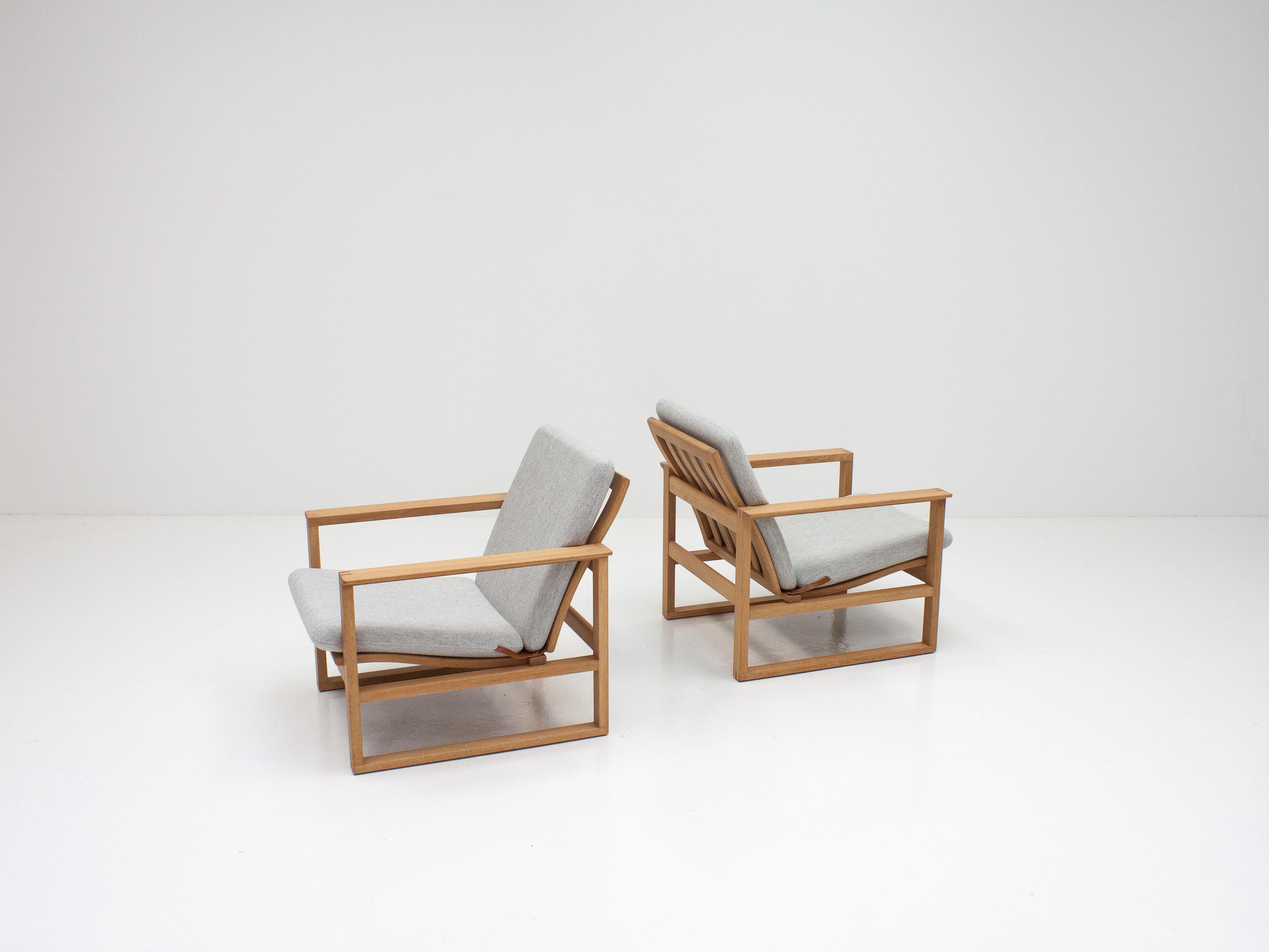 Fabric Pair of Børge Mogensen 2256 Lounge Chairs, Fredericia, Denmark, 1956