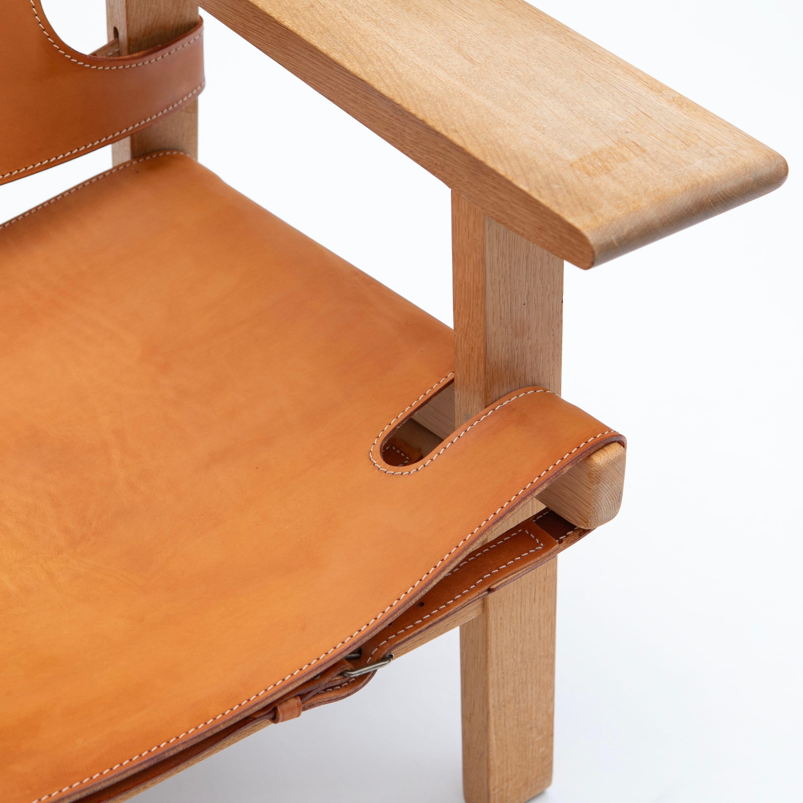 A Pair of Børge Mogensen 'The Spanish Chair' in Oak and Light Saddle Leather 6