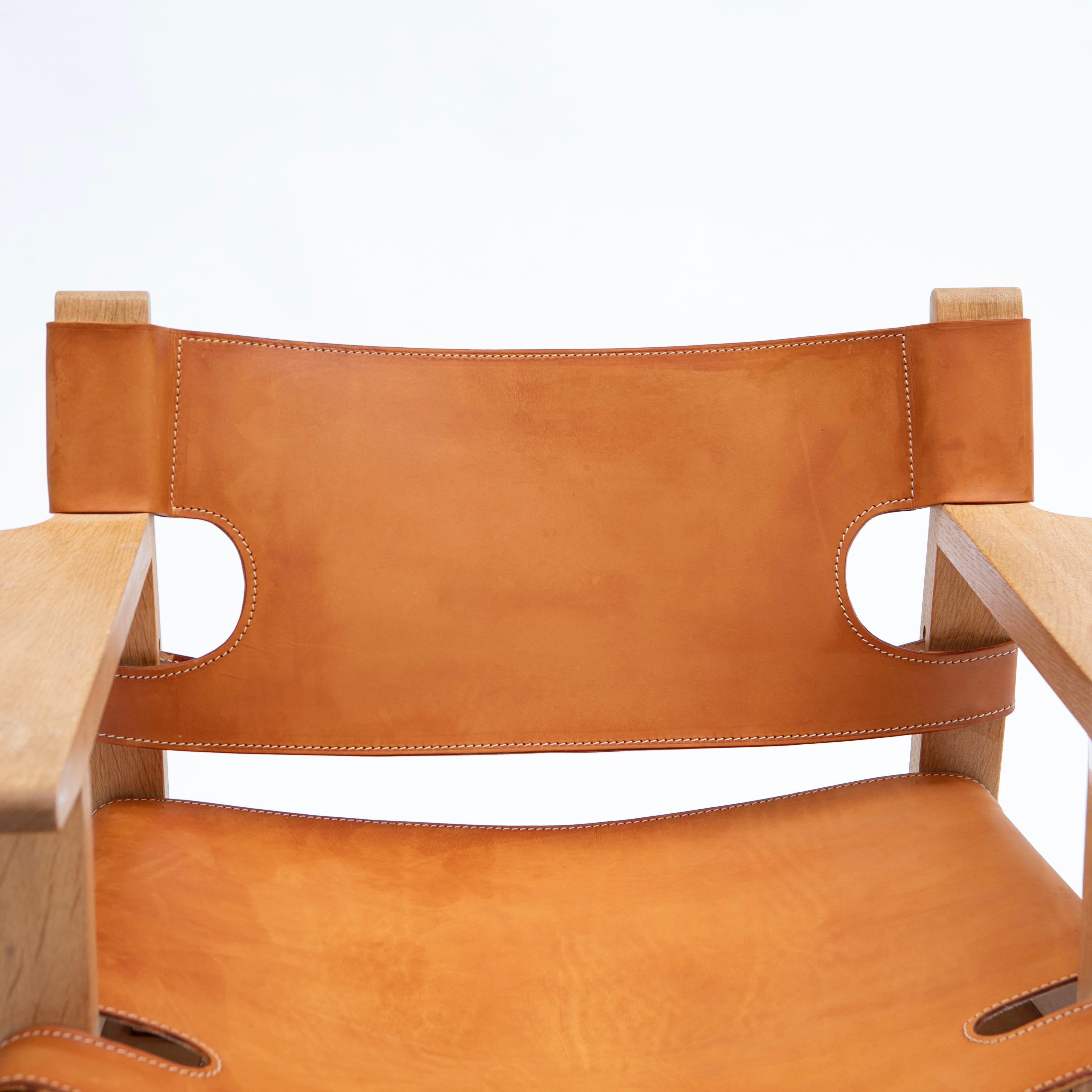 A Pair of Børge Mogensen 'The Spanish Chair' in Oak and Light Saddle Leather 8