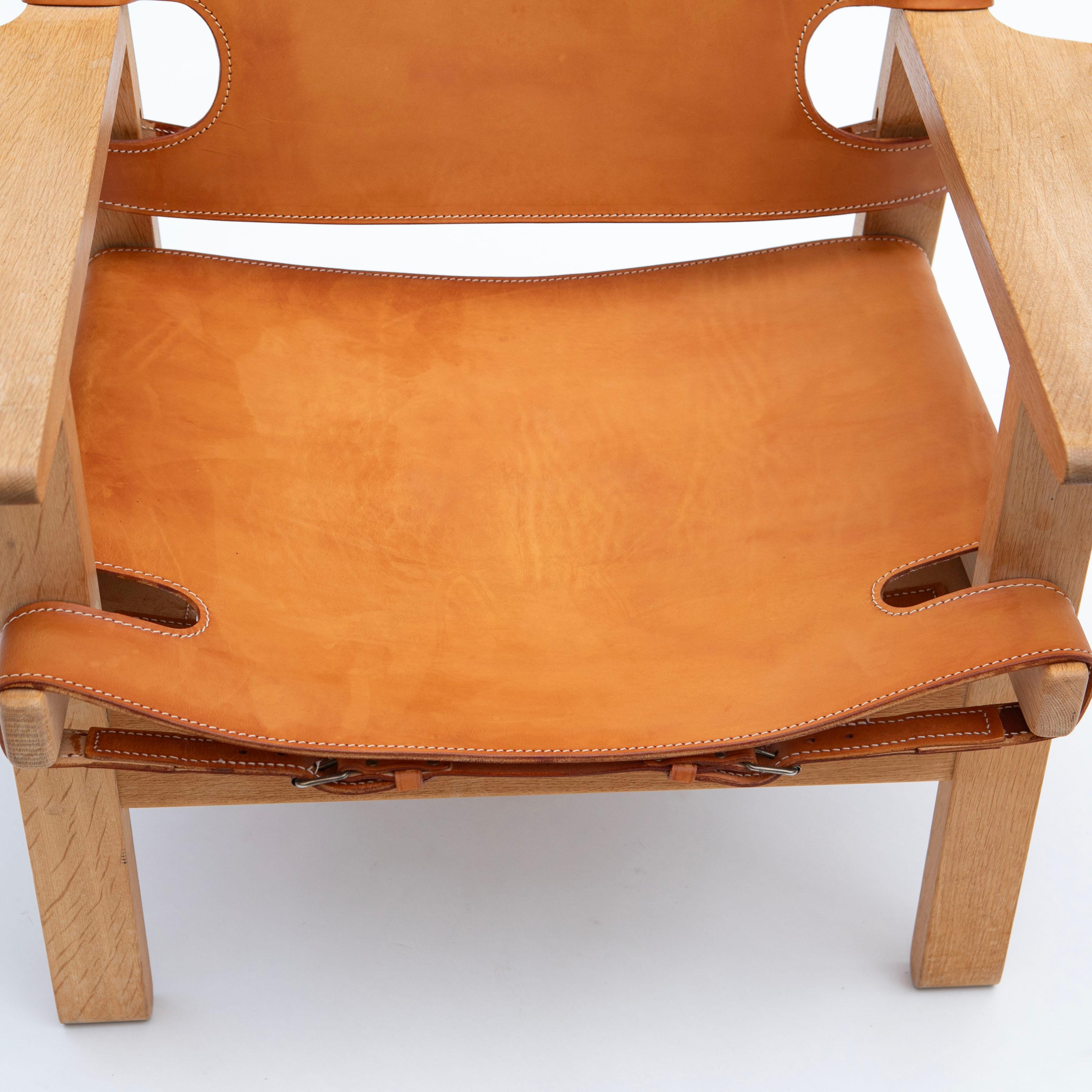 A Pair of Børge Mogensen 'The Spanish Chair' in Oak and Light Saddle Leather 9