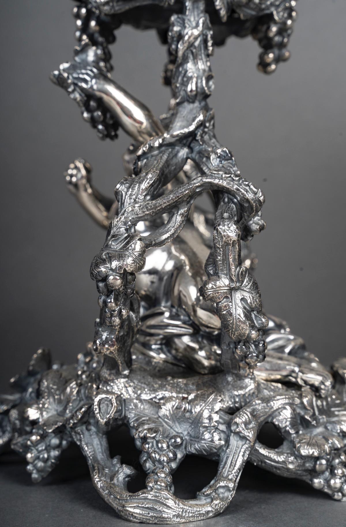 A Pair of Bronze and Baccarat Putti Compotiers, Maison Christofle, circa 1880 For Sale 3