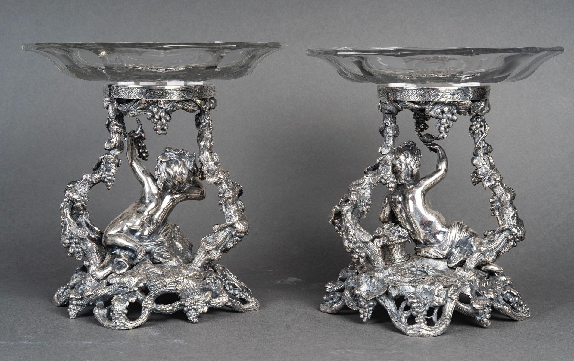 French A Pair of Bronze and Baccarat Putti Compotiers, Maison Christofle, circa 1880 For Sale