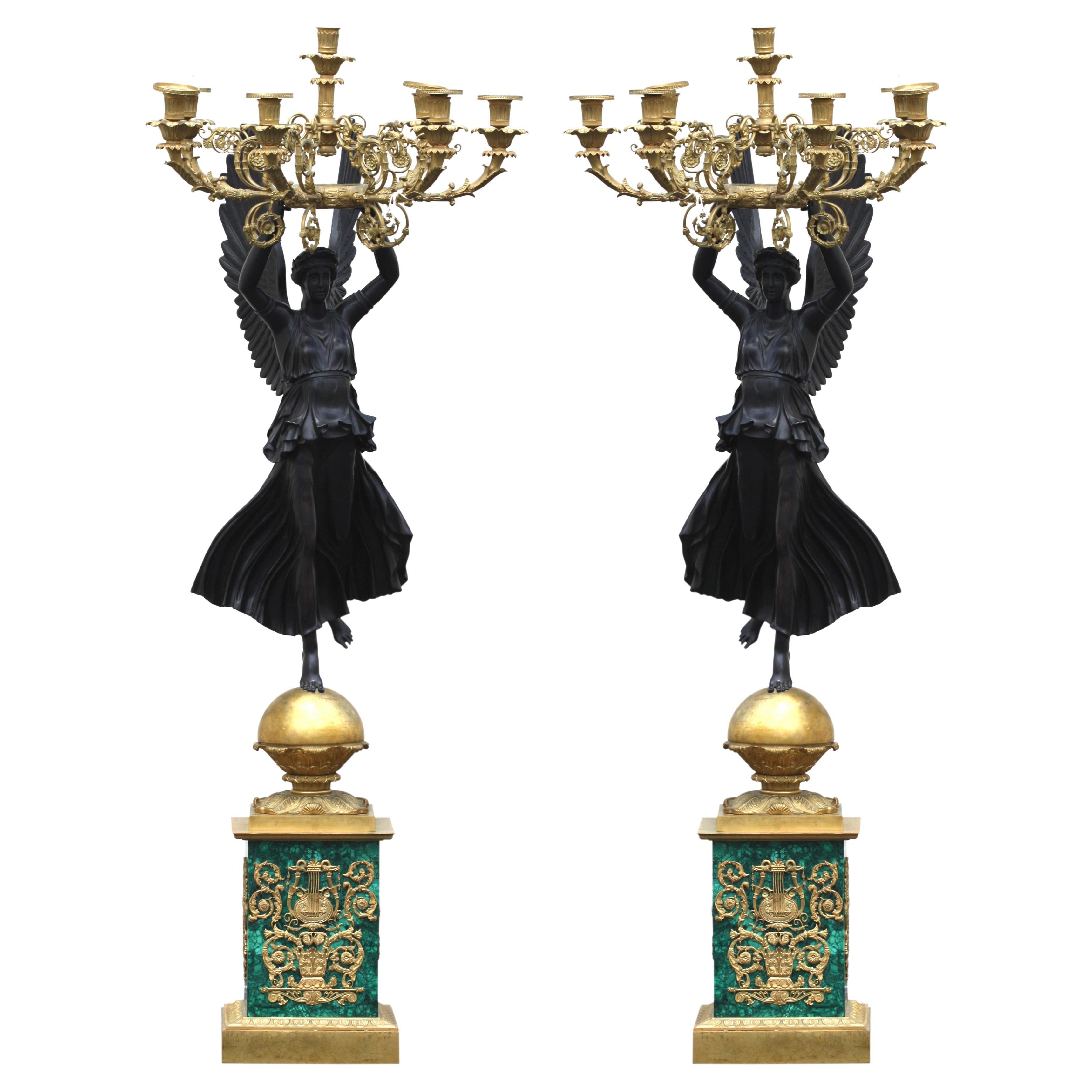 Paire de candélabres en bronze et malachite
