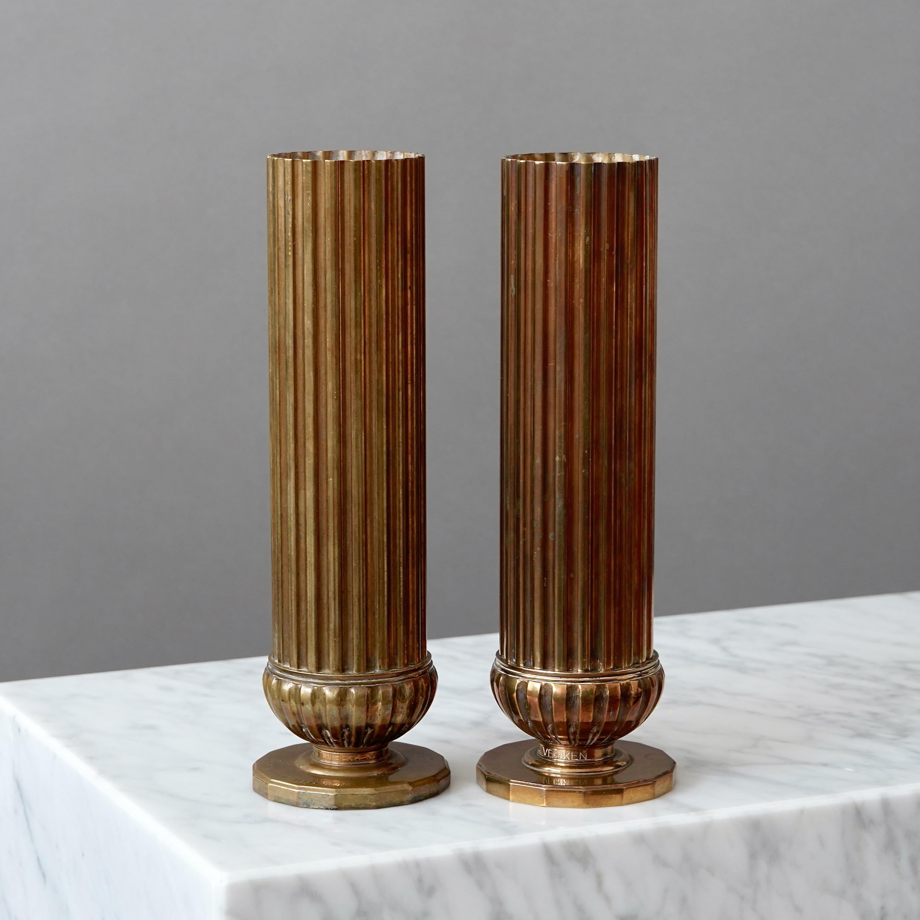 A pair of Bronze Art Deco Vases by SVM Handarbete, Sweden, 1930s For Sale 2