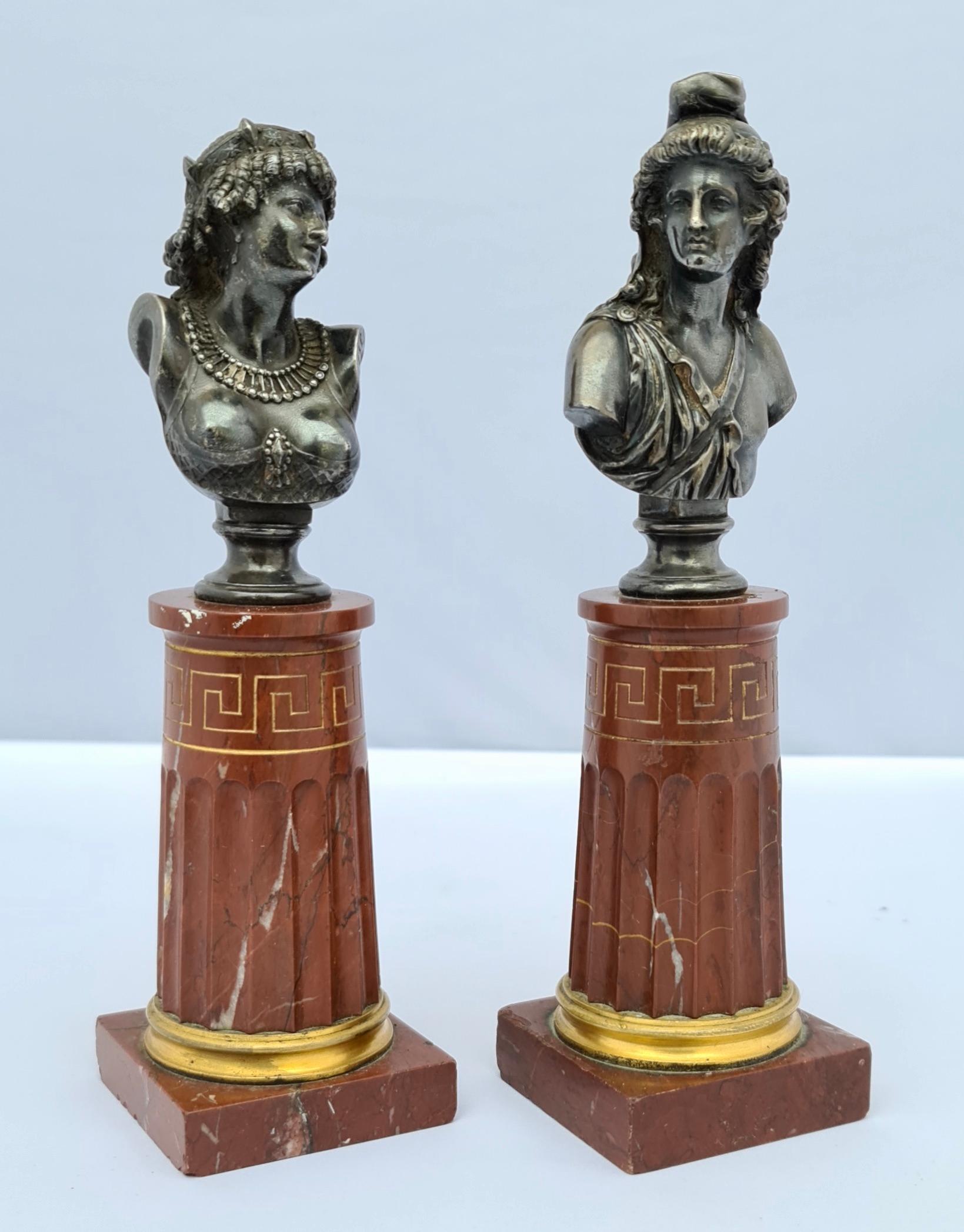 Jean-Baptiste Clesinger (1814-1883) et MARNYHAC à Paris
A French 19th century pair of silvered bronze busts
Representing Marianne and Cleopatra, allegory of freedom and power.
Resting on red Verona marble columns, heightened with a gold-accented