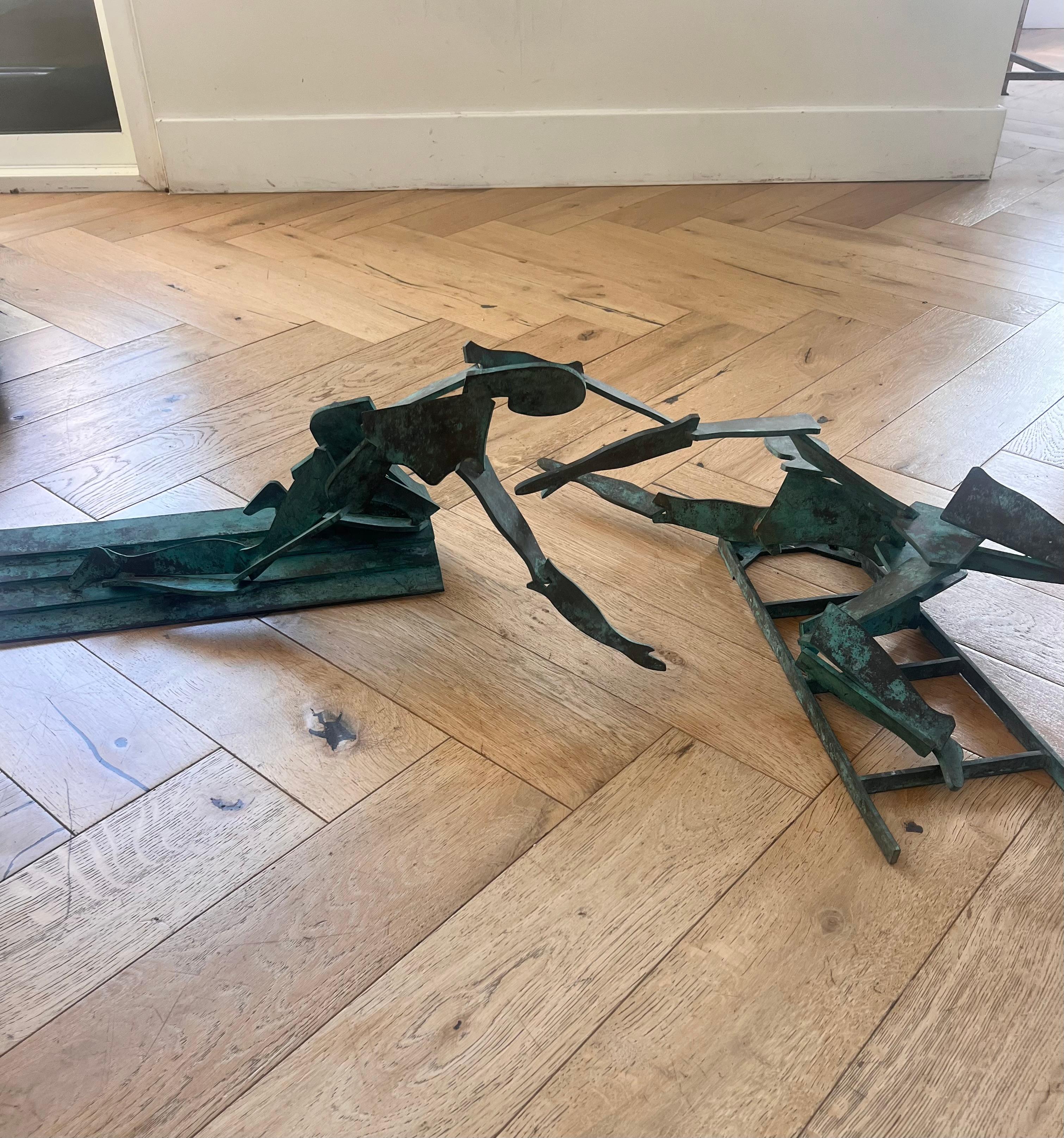 A pair of large bronze figurative wall hanging sculptures, 20th century For Sale 9