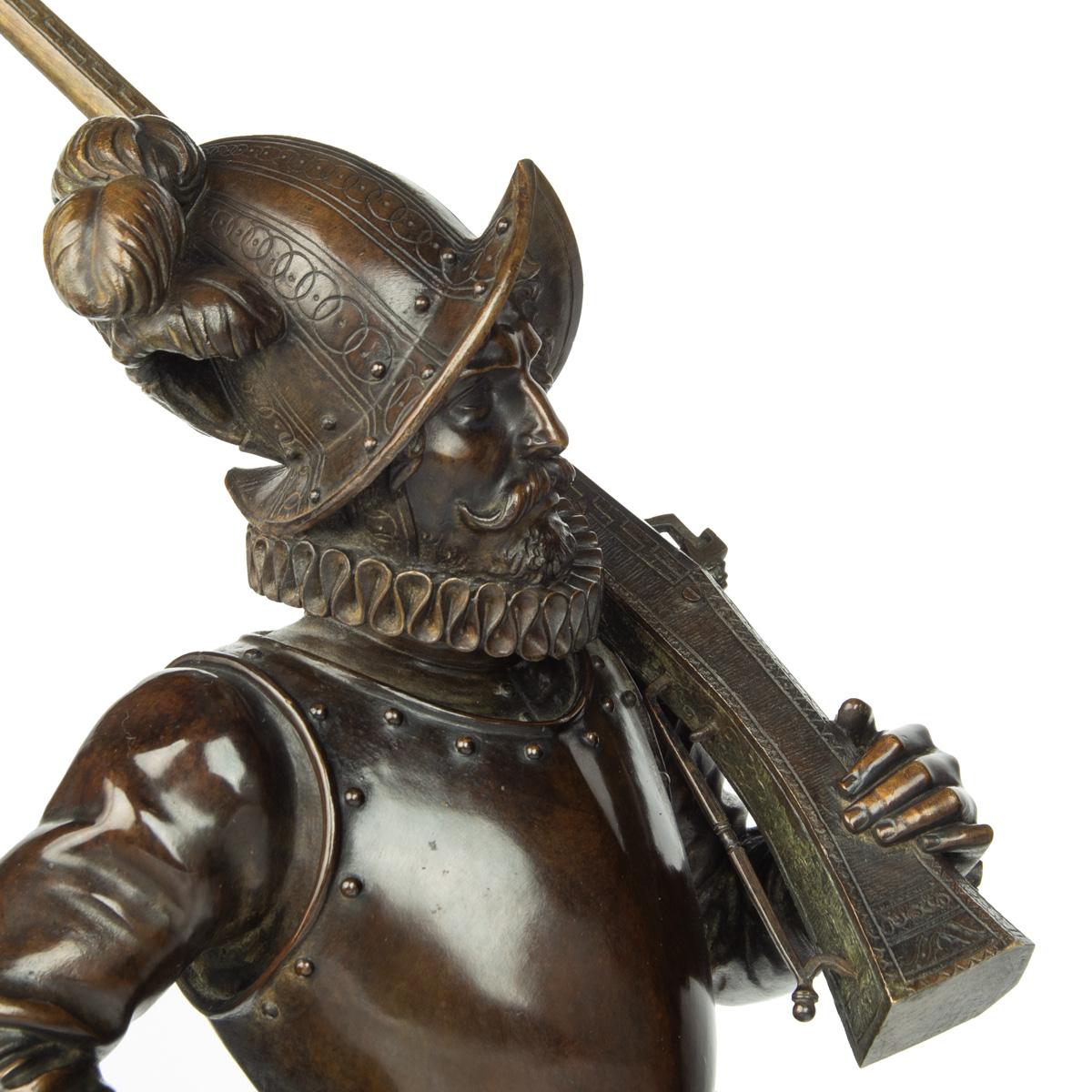 Bronze Pair of bronze standing figures of Spanish explorer & Conquistador Hernan Cortes For Sale