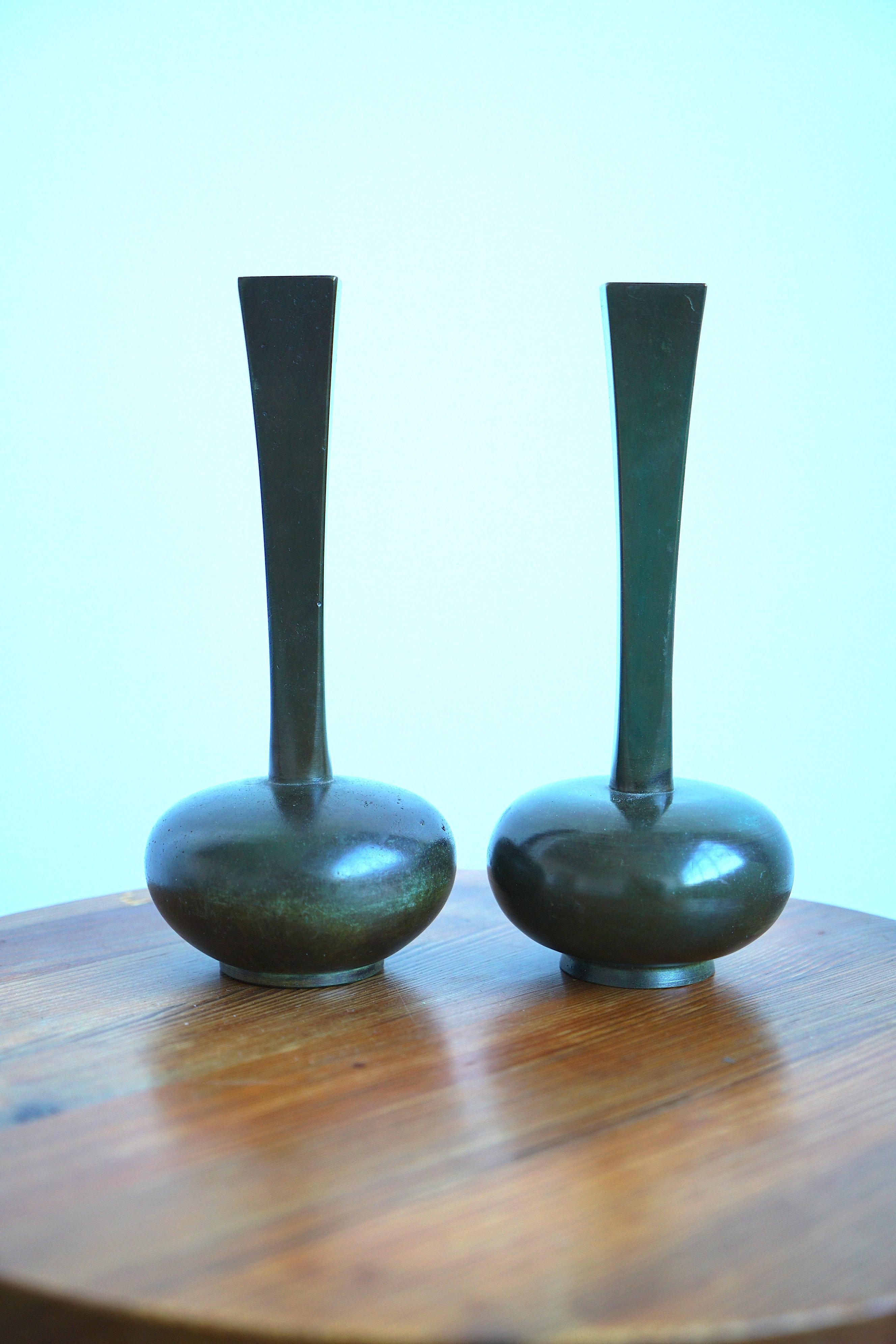 A Pair of Bronze Vases by  Jacob Ängman for GAB In Good Condition For Sale In Long Island City, NY