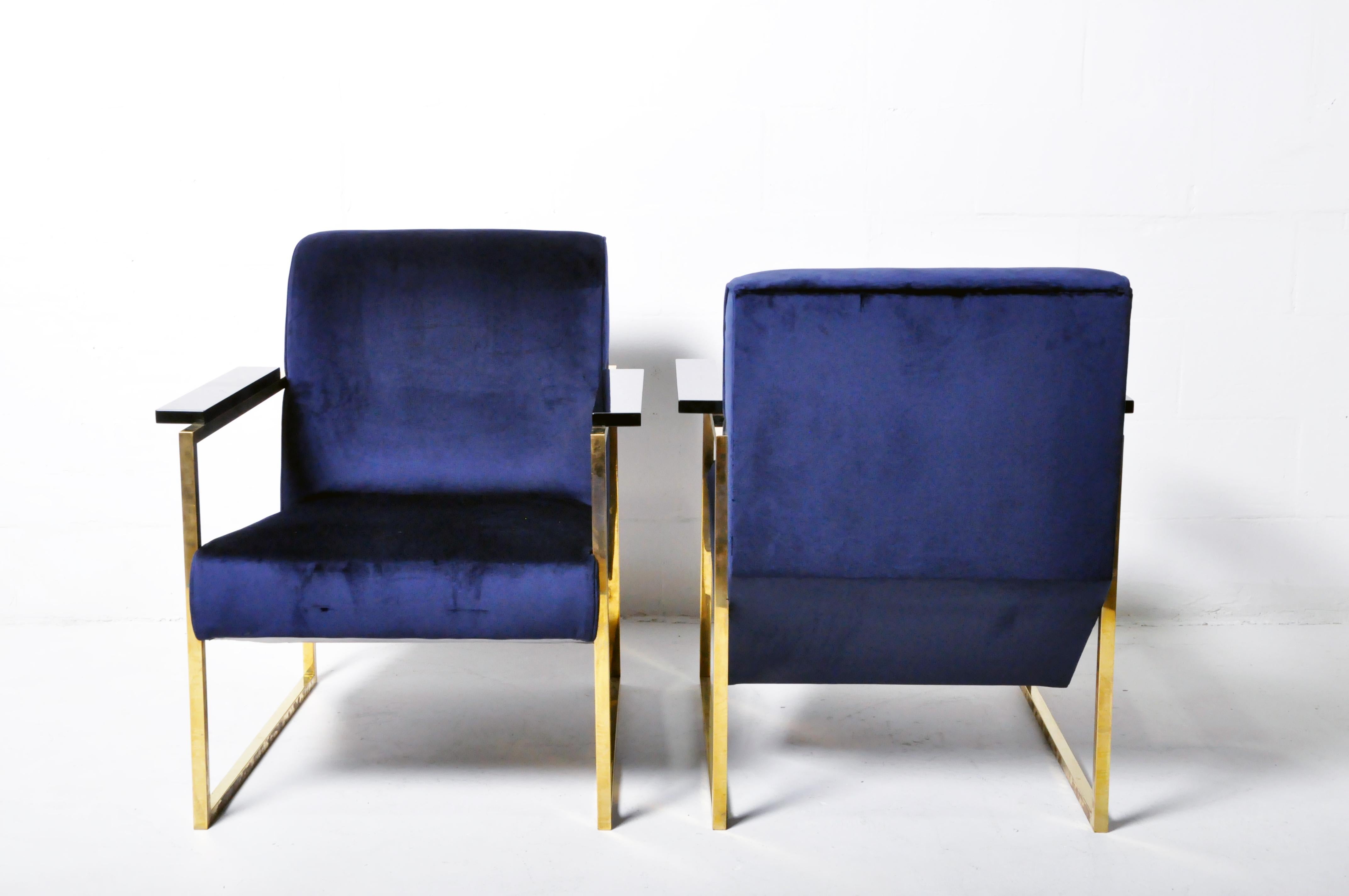 Pair of Brutalist Lounge Chairs with Brass Arms In Good Condition In Chicago, IL