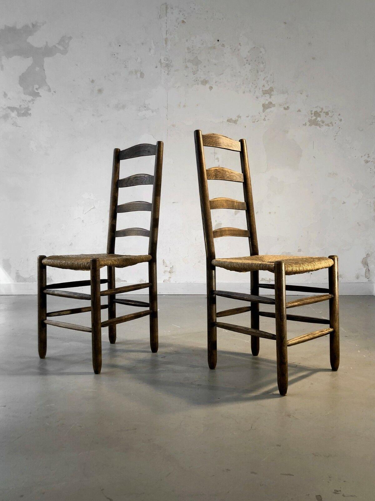 A Pair of BRUTALIST RUSTIC MODERN CHAIRS, in CHARLES DUDOUYT Style, France 1960 In Good Condition For Sale In PARIS, FR