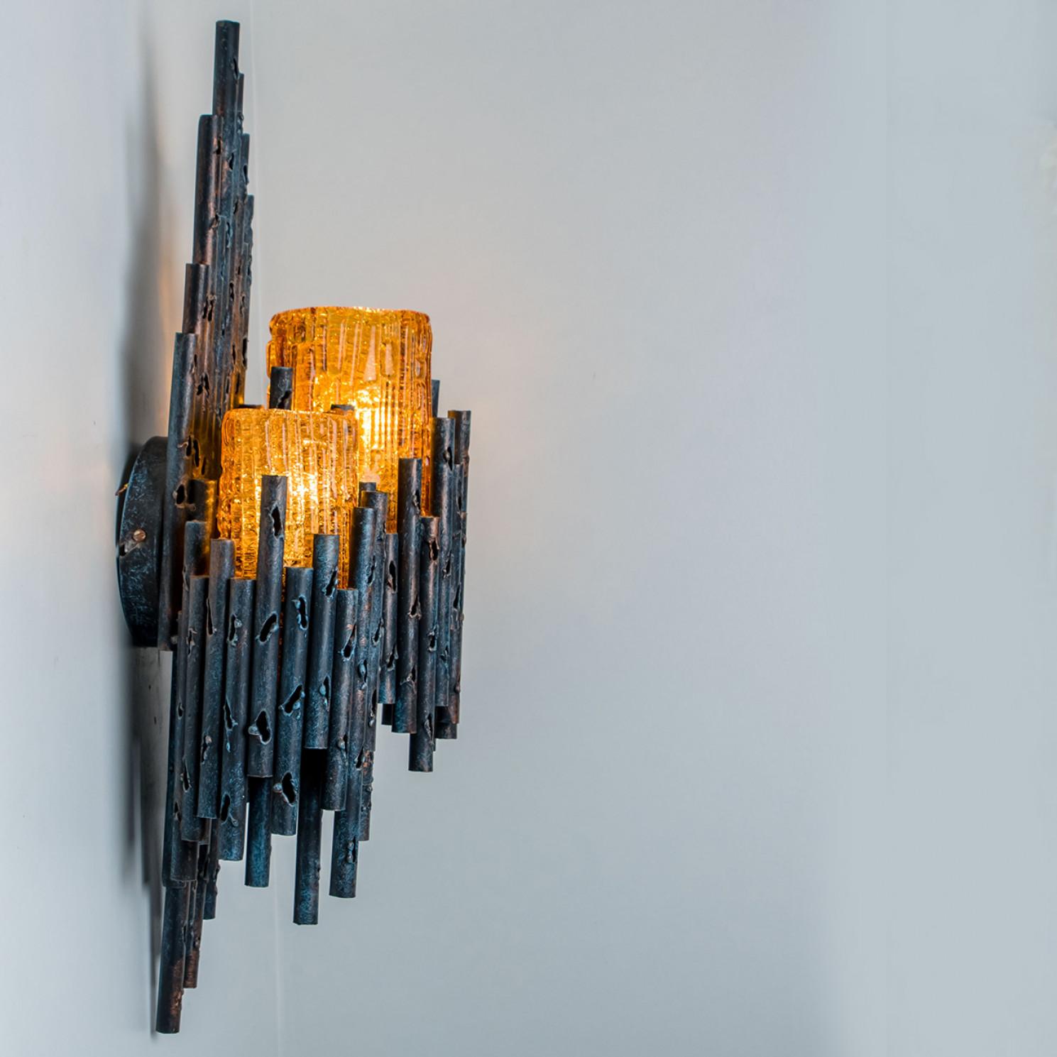 A pair of Brutalist Wall Sconces by Tom Ahlström & Hans Ehrlich, Sweden For Sale 2