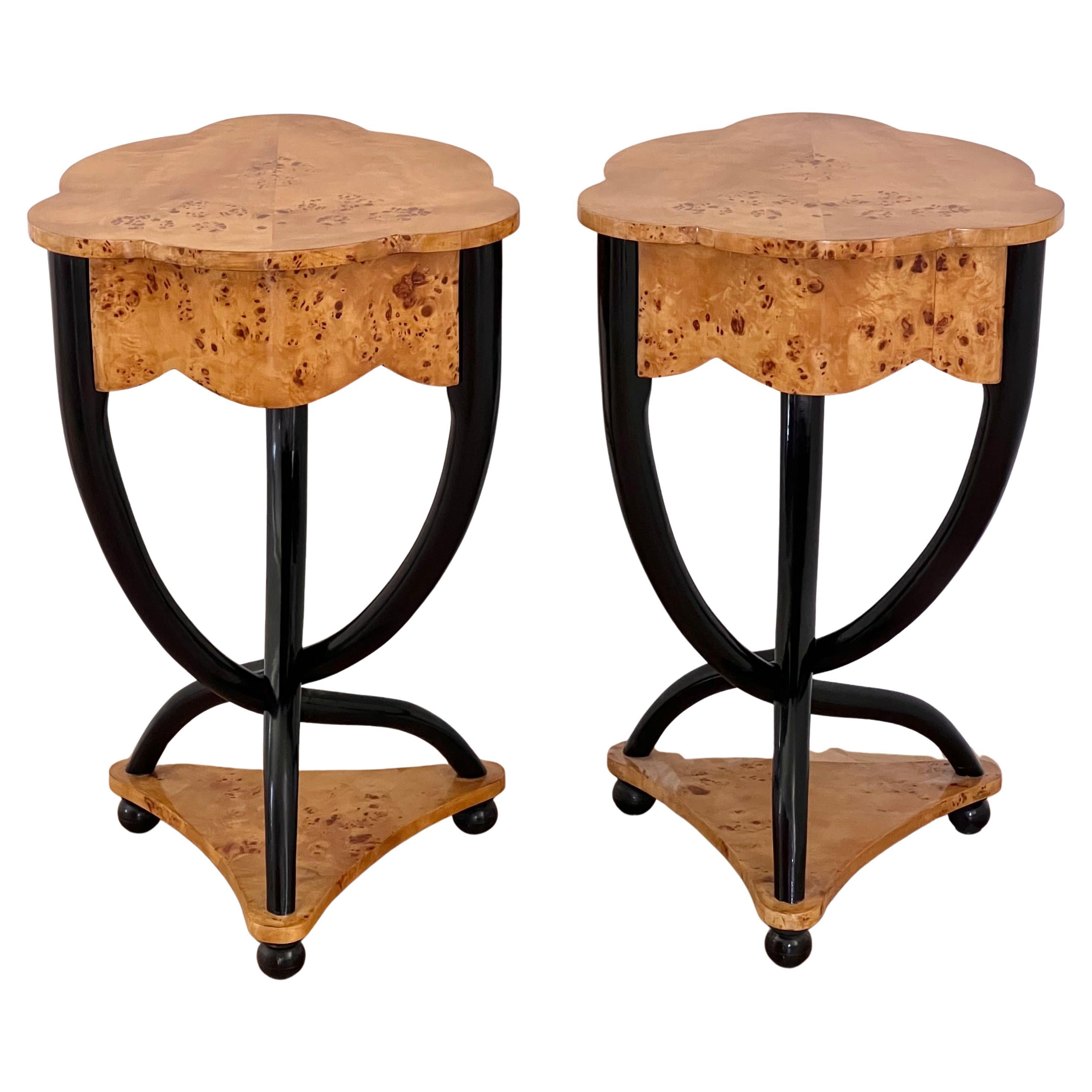 A pair of burl wood Biedermeier side tables, 20th century