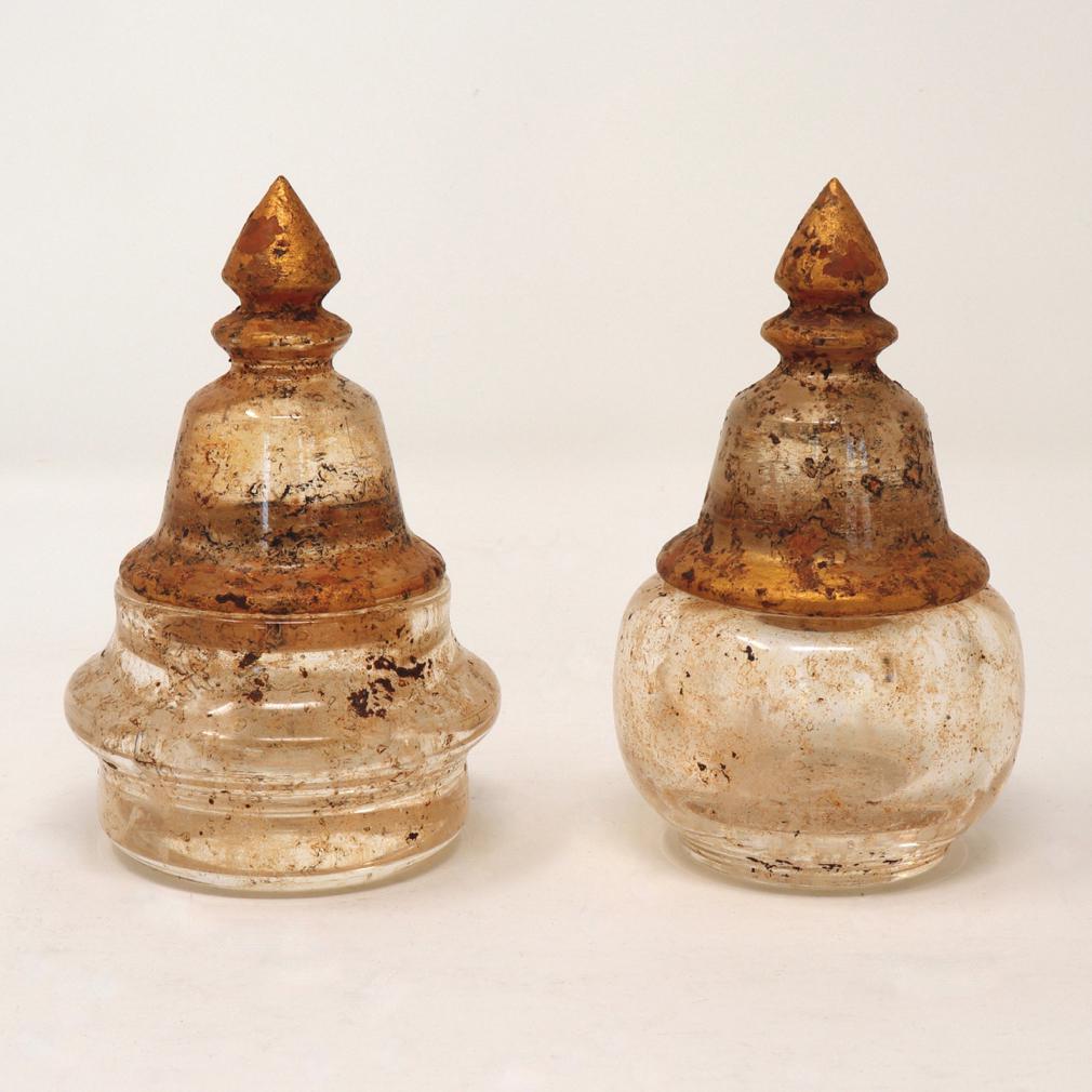 Ein Paar burmesische Bergkristall-Reliquaries (Sonstiges) im Angebot