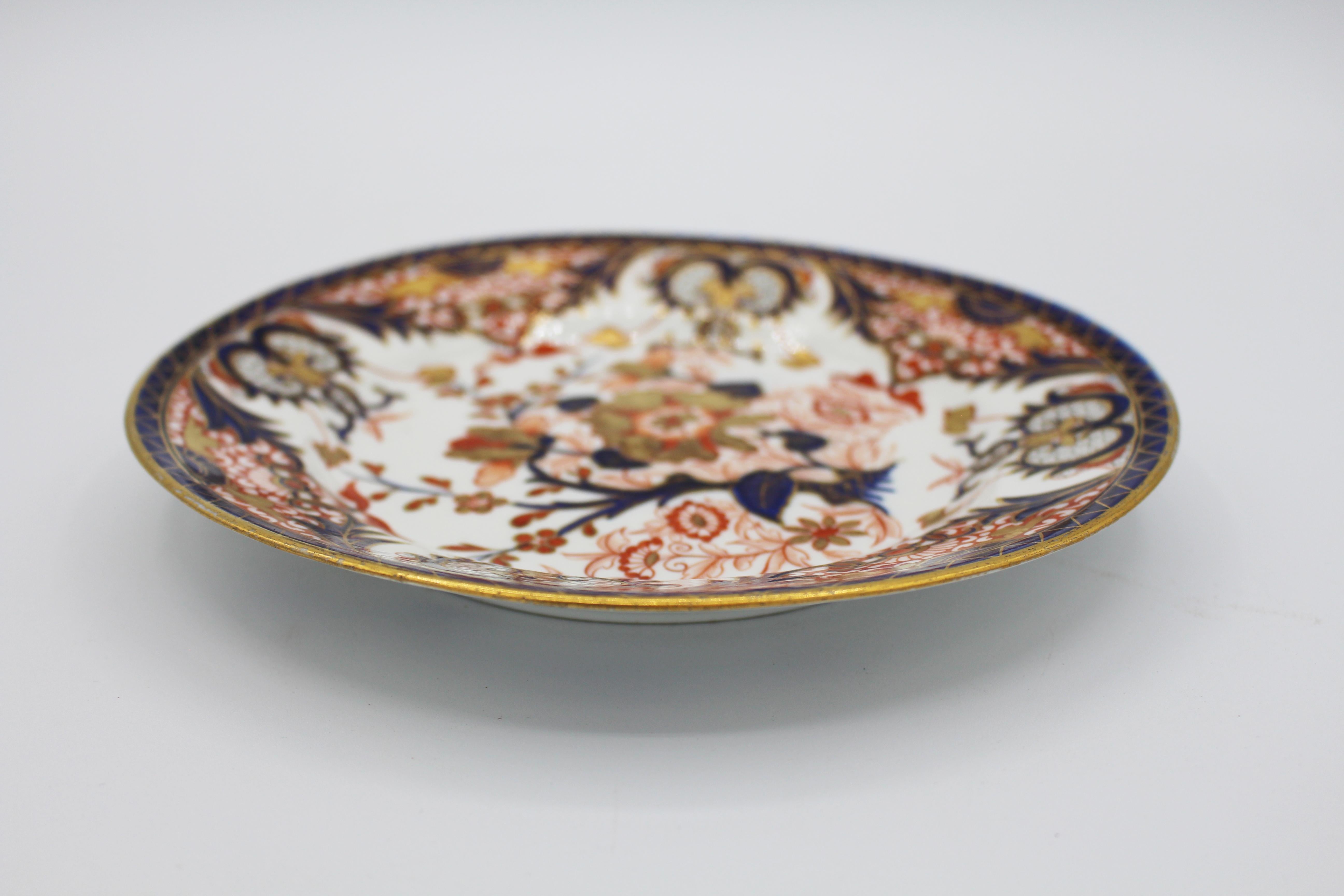 Anglo-Japanese Pair of C. 1820 Imari Pattern Crown Derby Plates
