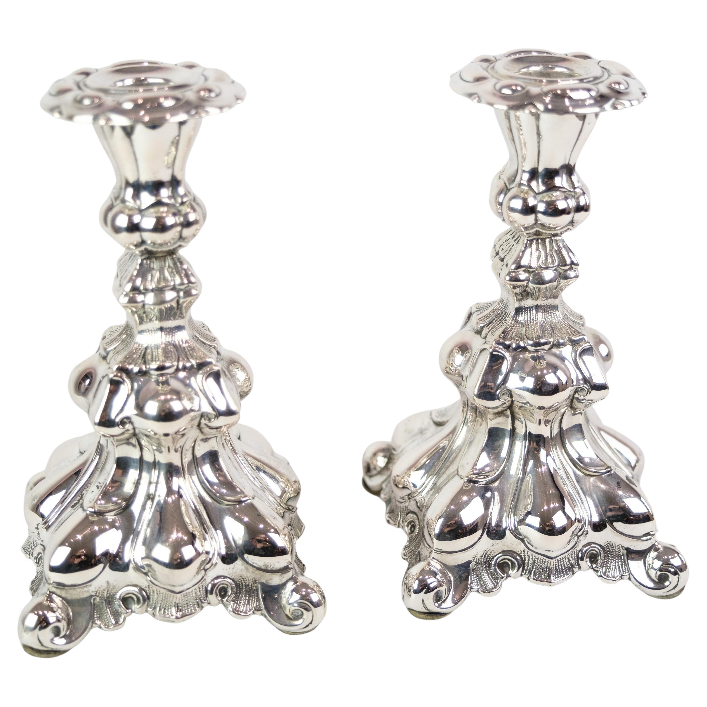 Paire de chandeliers en argent véritable des années 1930