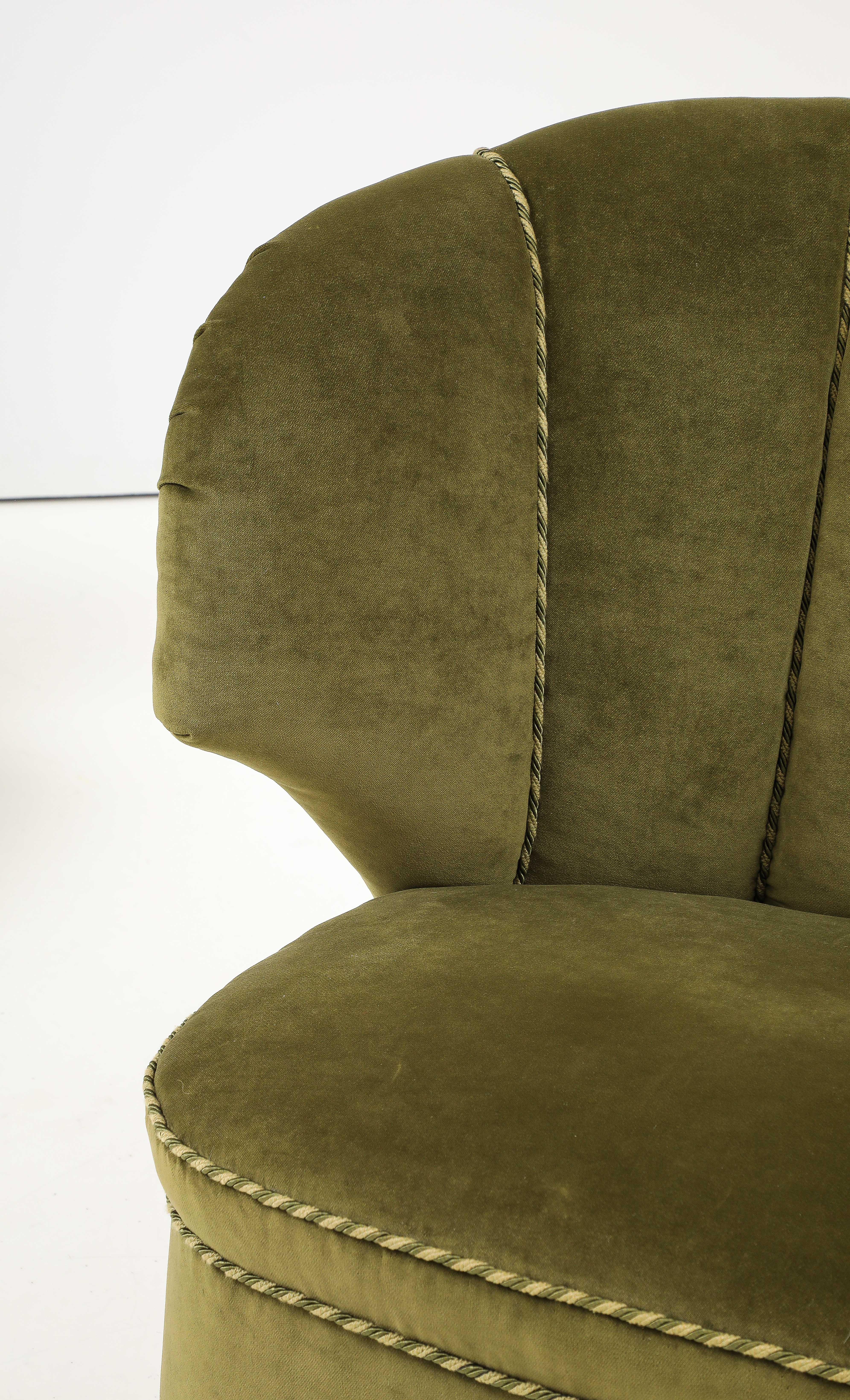 A Pair of Carl-Johan Boman Club Chairs, Circa 1940-50 4