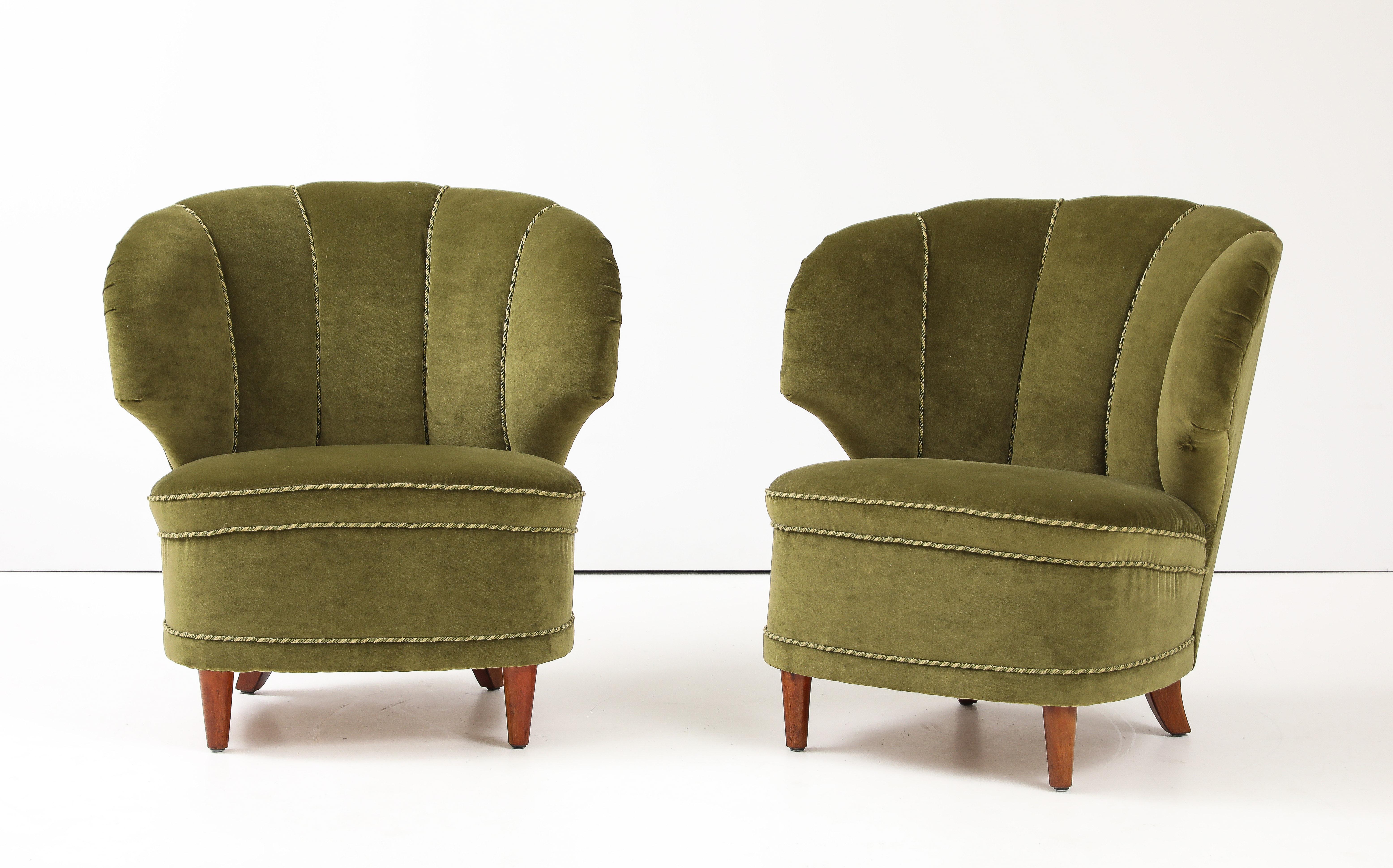 A Pair of Carl-Johan Boman Club Chairs, Circa 1940-50 1