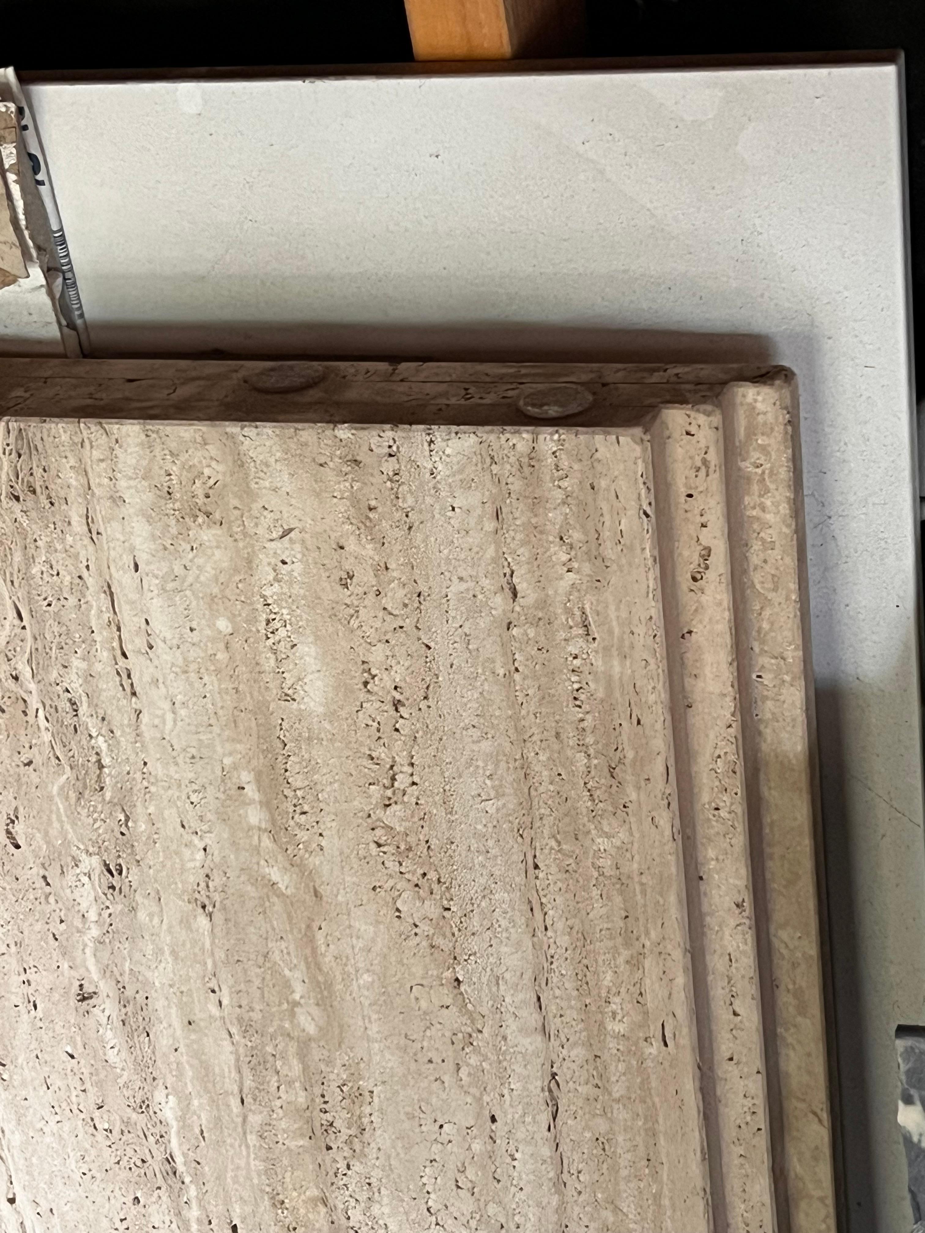 A pair of Carlo Scarpa style vintage Italian travertine slabs, 20th century For Sale 3