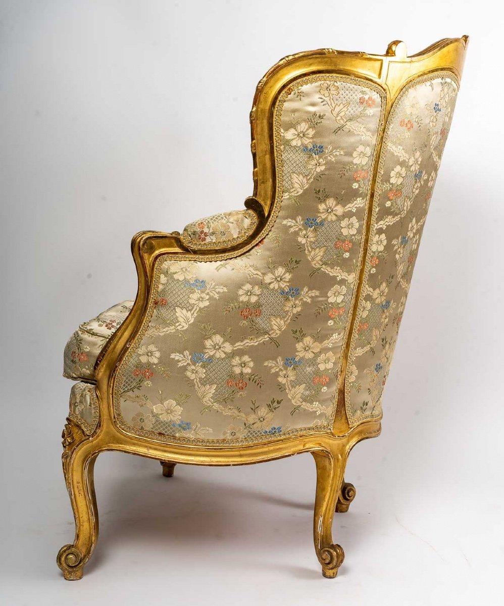 Louis XV Pair of Carved and Gilded Wood Bergères