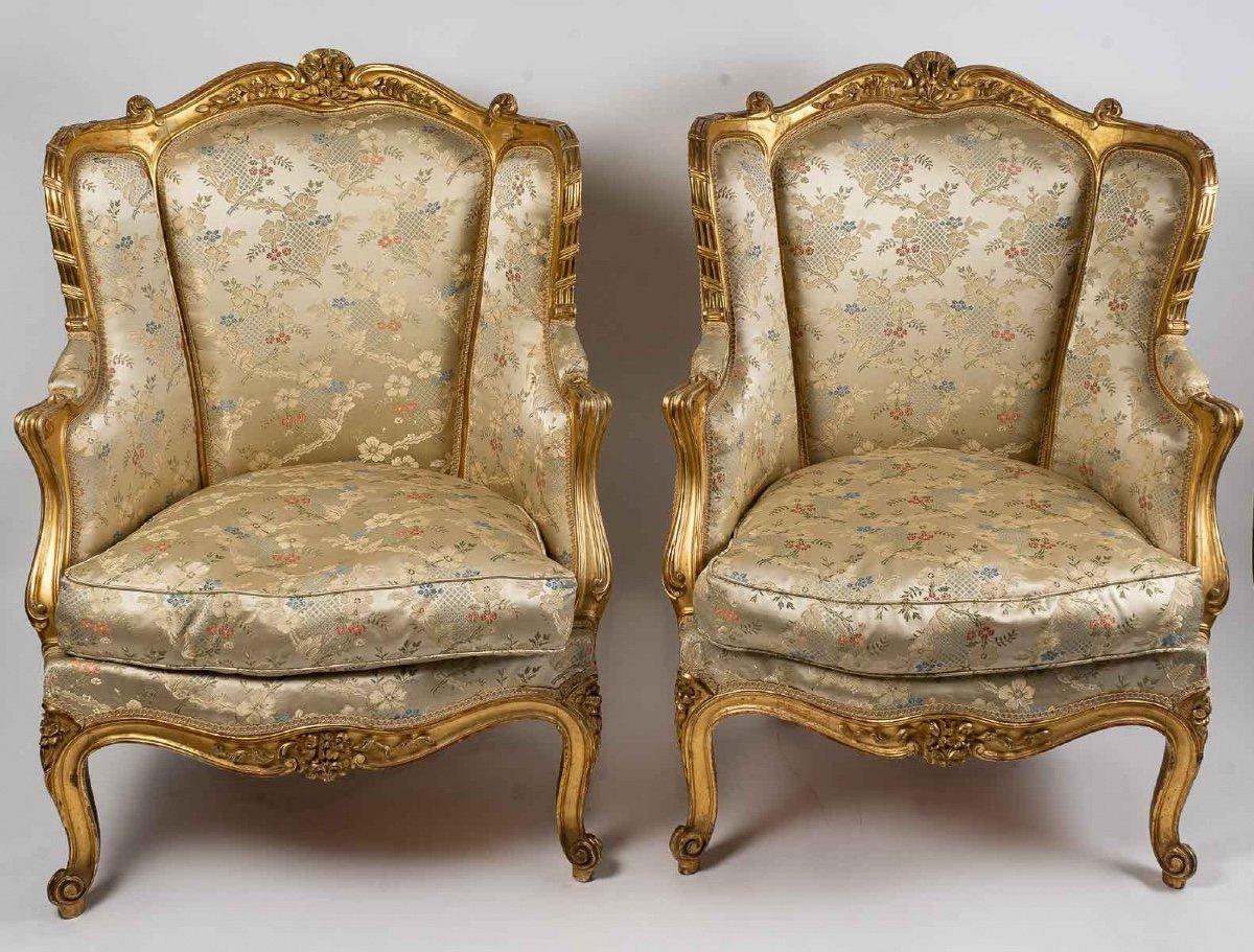 Pair of Carved and Gilded Wood Bergères 1