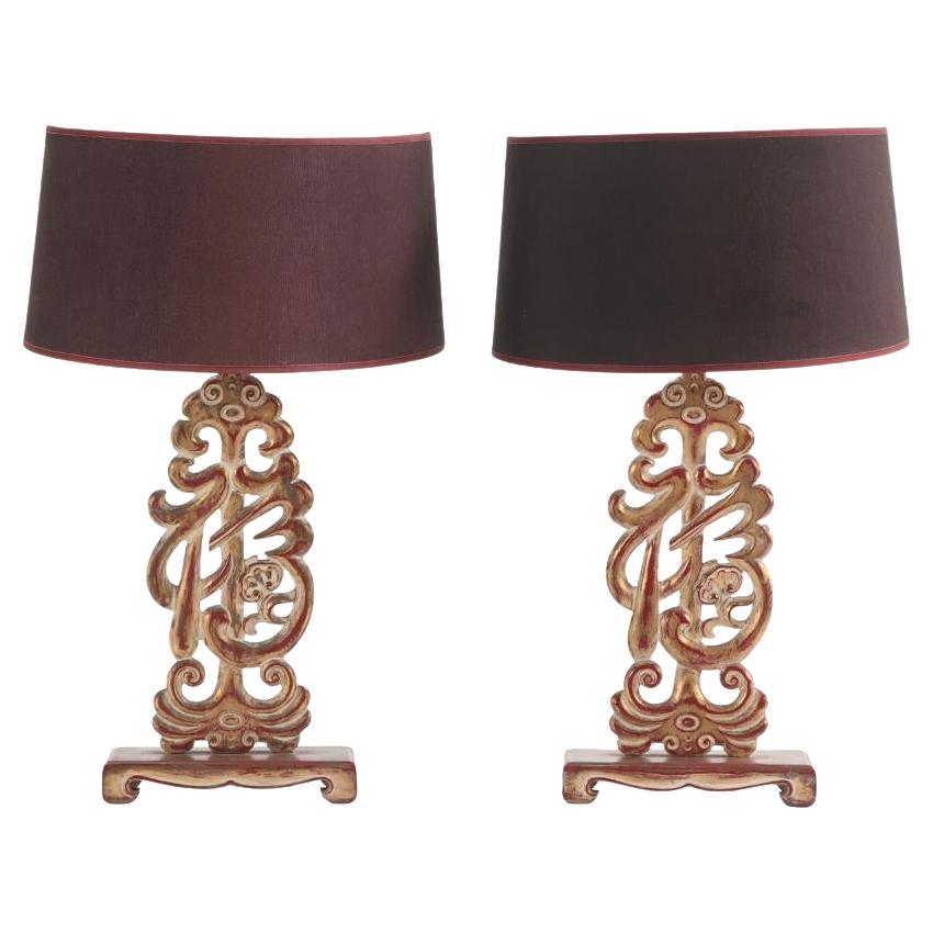 Paire de lampes de table sculptées à la manière de James Mont, C. 1950.