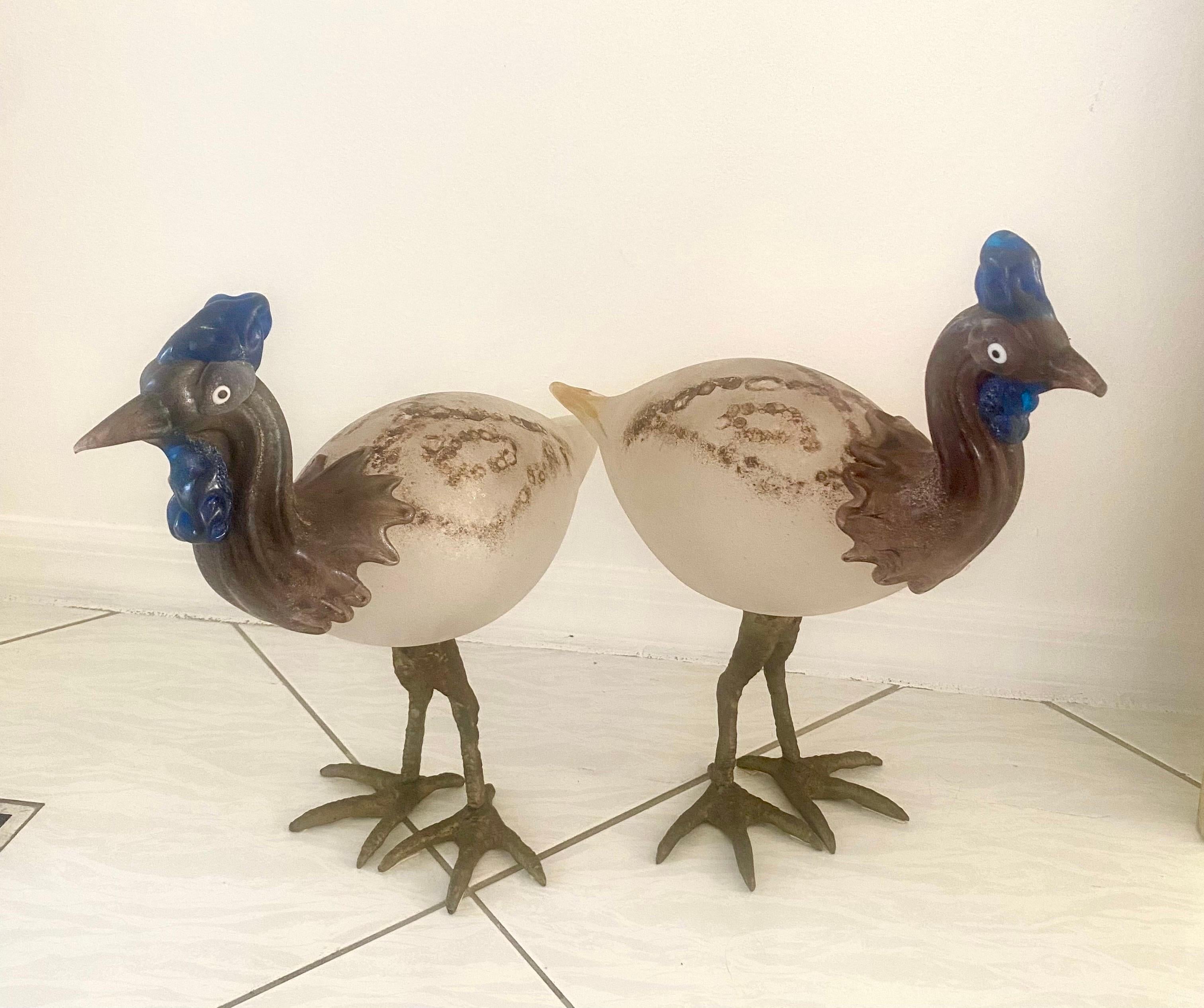20th Century Pair of Cenedese Scavo Glass and Bronze Bird Sculptures For Sale