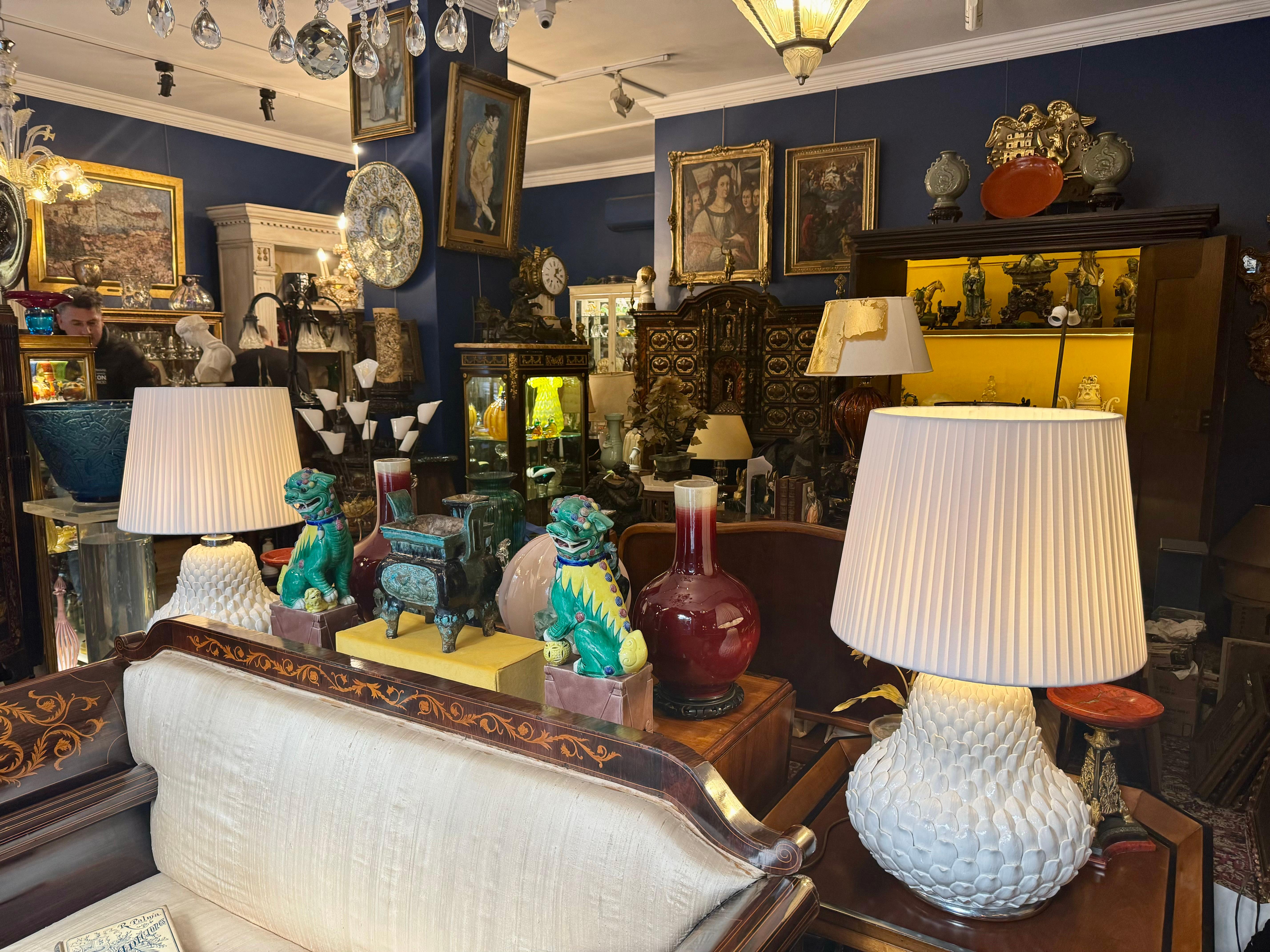 Paire de lampes de table artichauts en céramique et laiton, années 1970 en vente 4