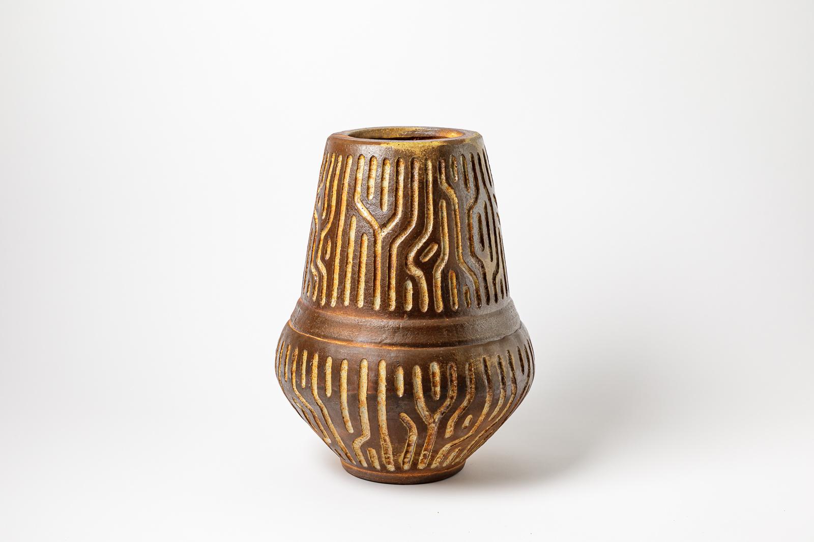 Ein Paar Keramikvasen von Guieba, mit geometrischem Dekor, 2022 im Angebot 7