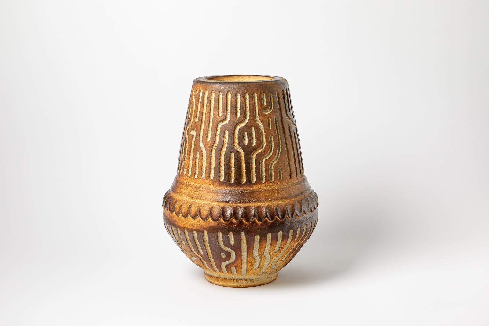Ein Paar Keramikvasen von Guieba, mit geometrischem Dekor, 2022 im Angebot 1