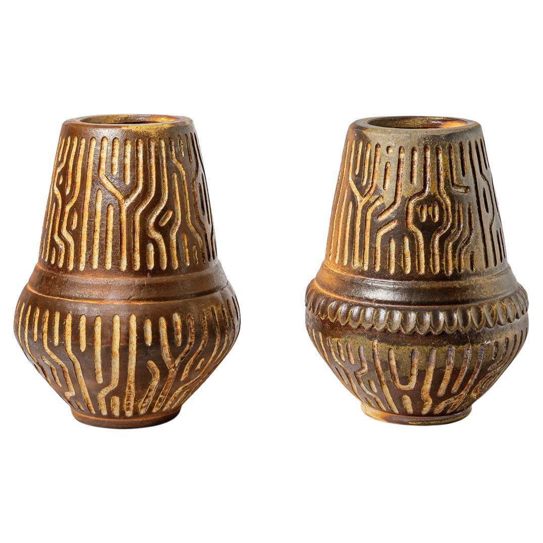 Pair of Ceramic Vases by Guieba, with Geometrical Decoration, 2022 For Sale