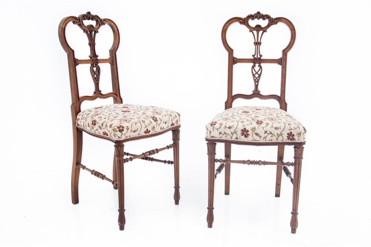 A pair of chairs, late 19th century. Northern Europe. 3