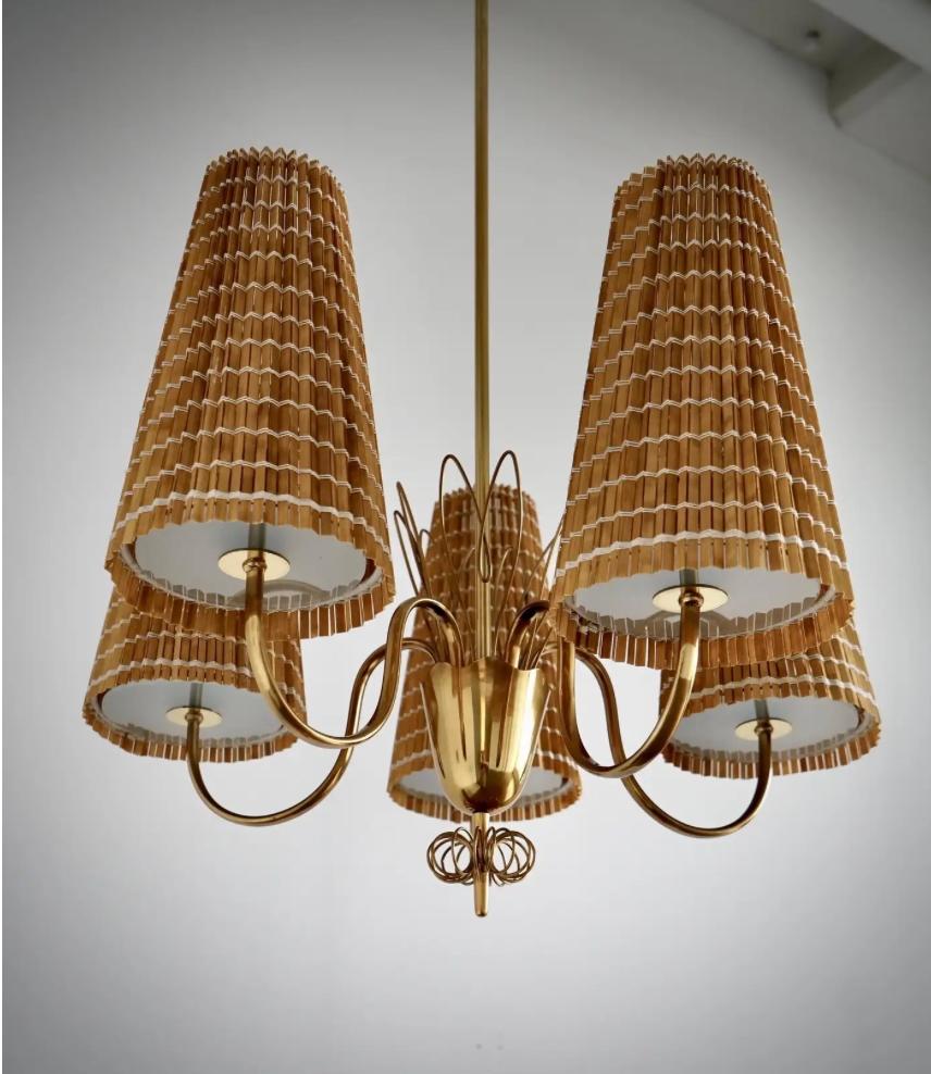 A pair of Chandeliers by Paavo Tynell for Taito Oy Model 9082 For Sale 1