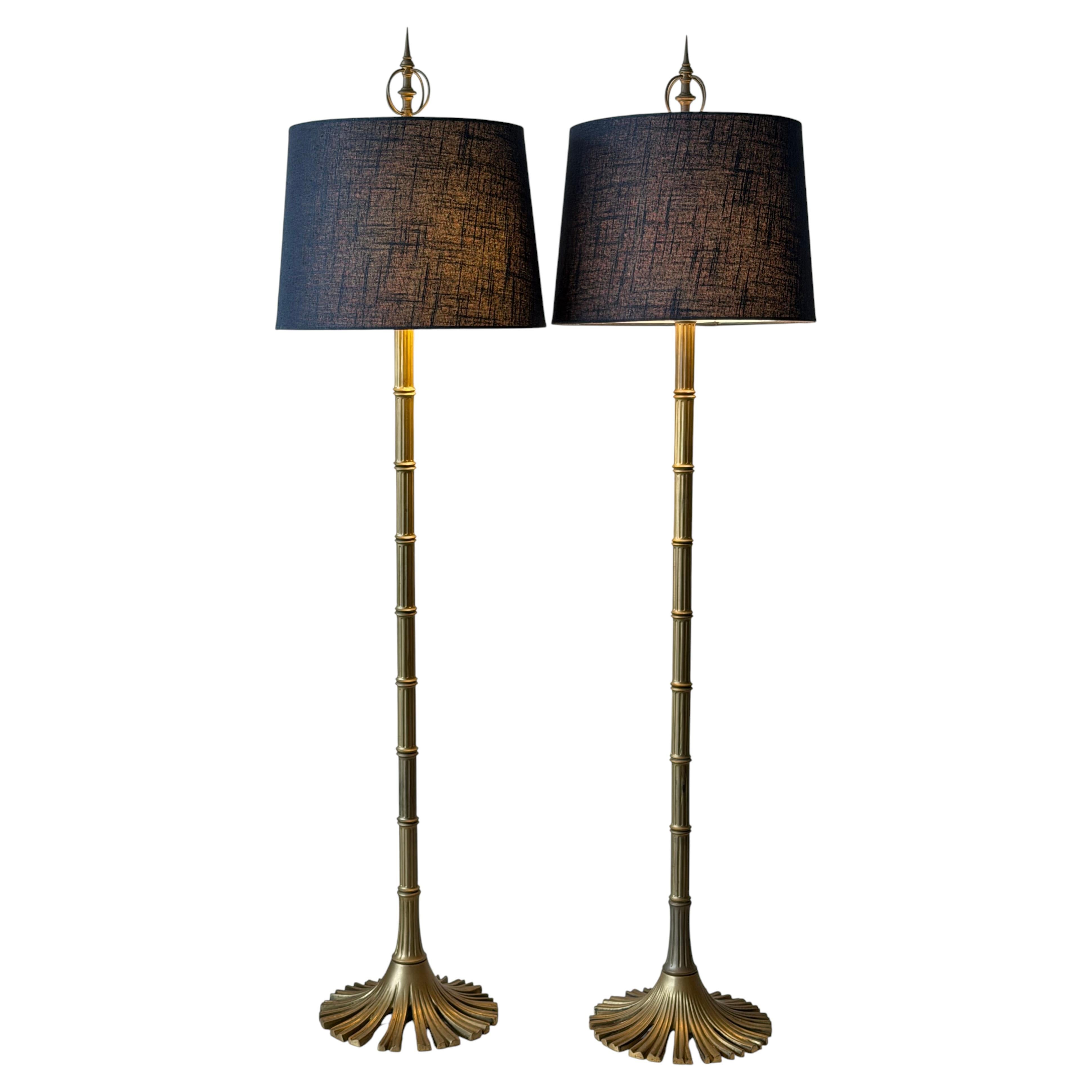 Pareja De Lámparas De Pie Chapman Estilo Bambú Bronce ca' 1970's en venta