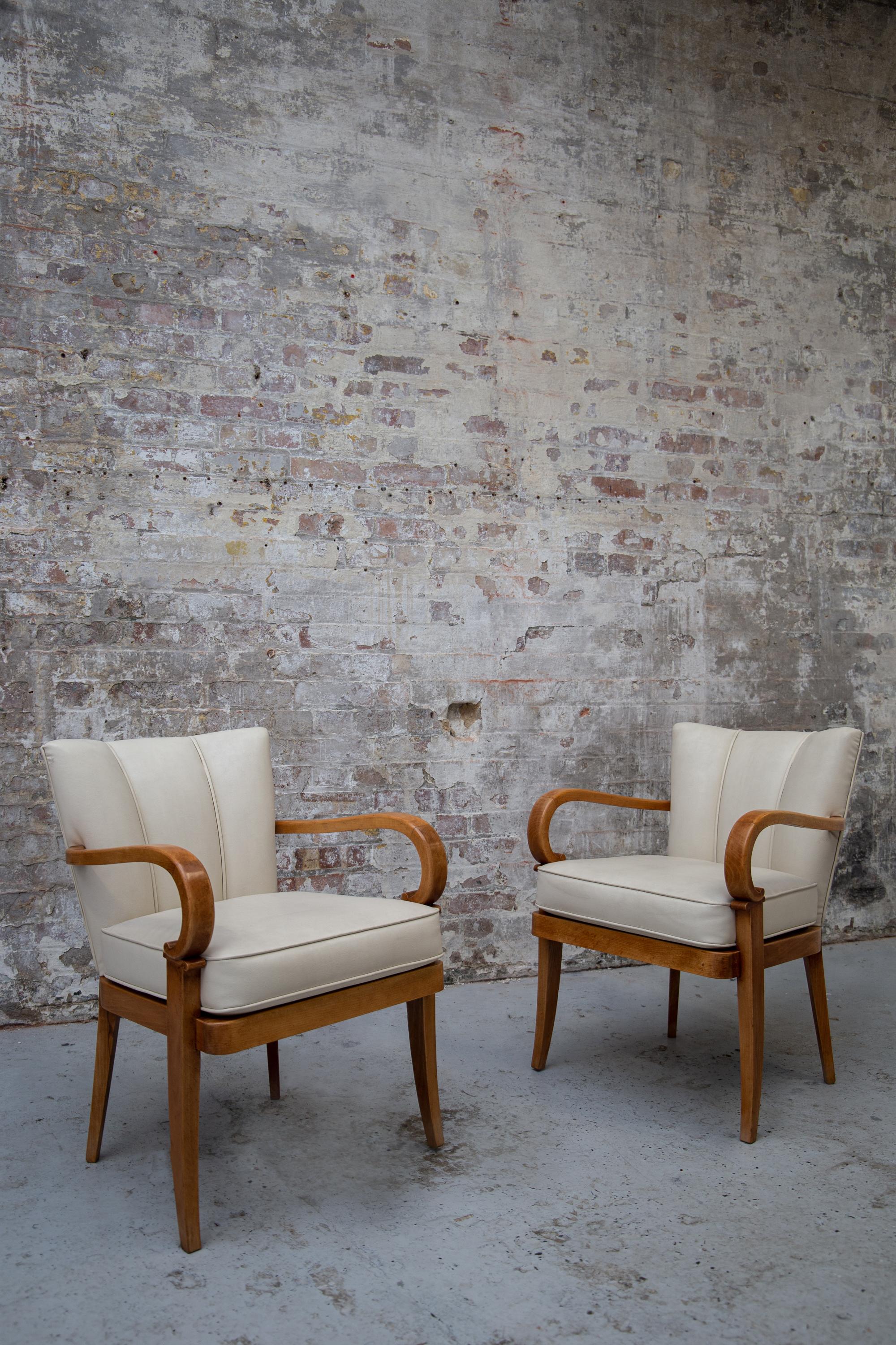 A Pair of Cherrywood Armchairs attributed to Etienne-Henri Martin, circa 1937 For Sale 9