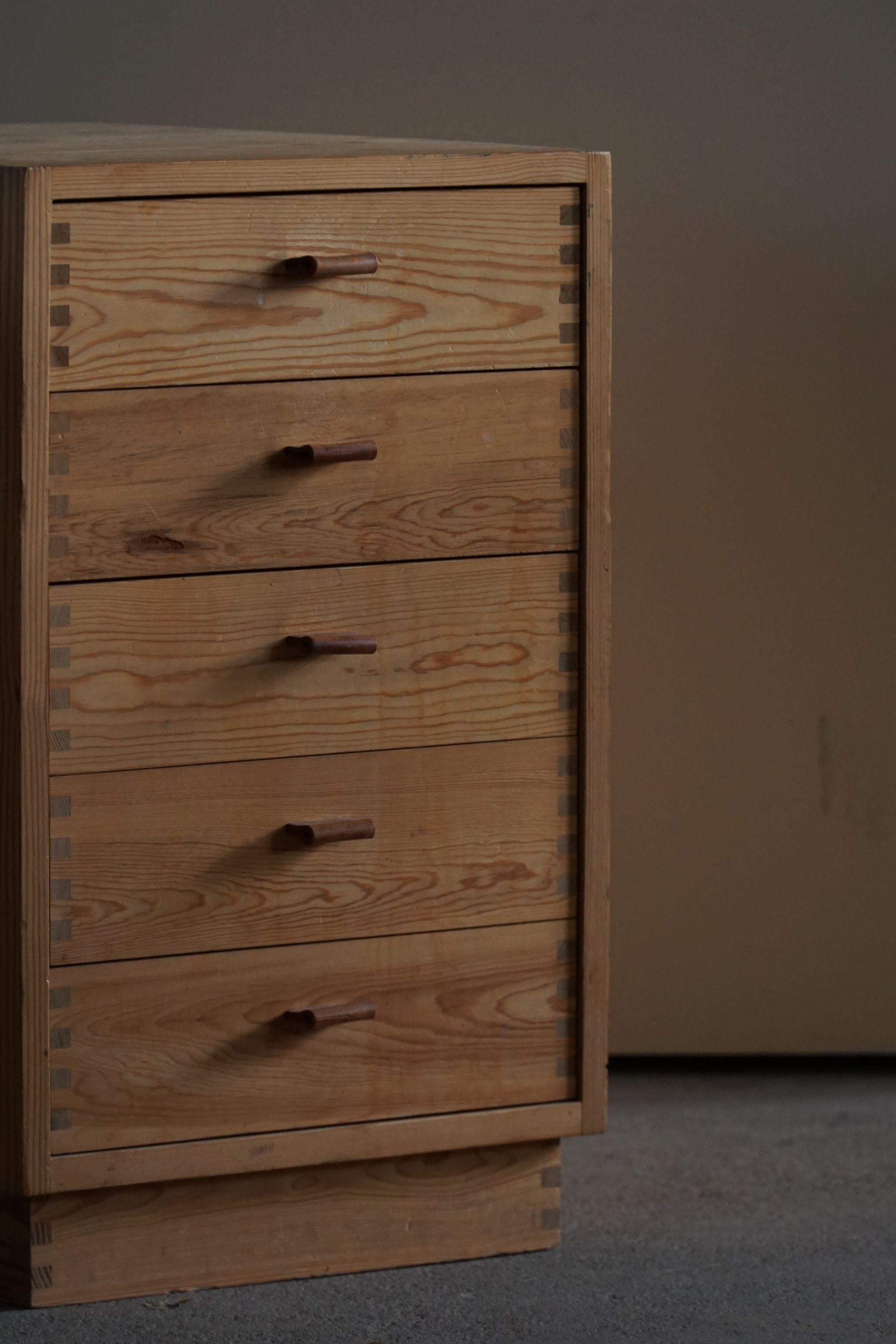 Pair of Chest of Drawers in Pine, Made by Danish Cabinetmaker, 1970s 8