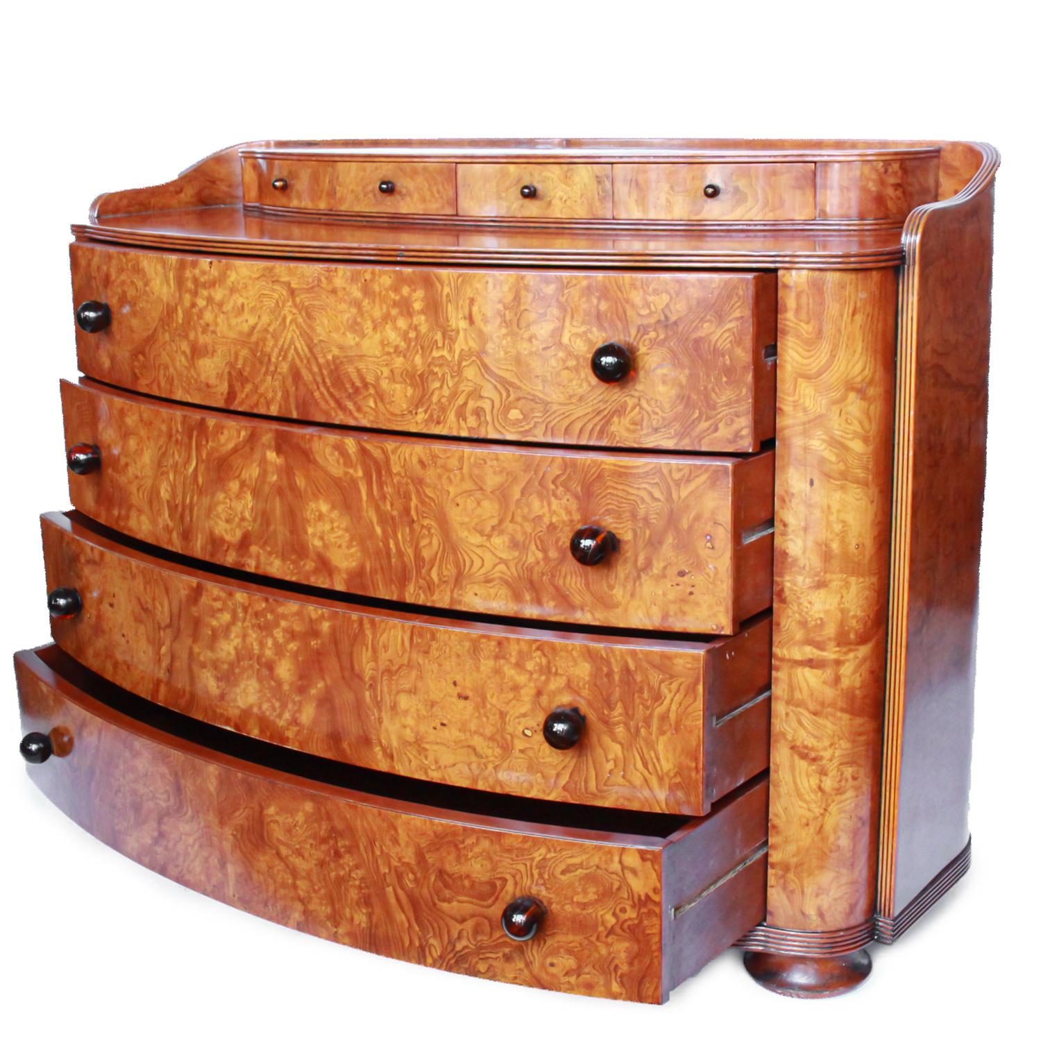 Pair of Chests of Drawers Art Deco Style Burr Elm Veneers English, circa 1970 In Good Condition In Forest Row, East Sussex