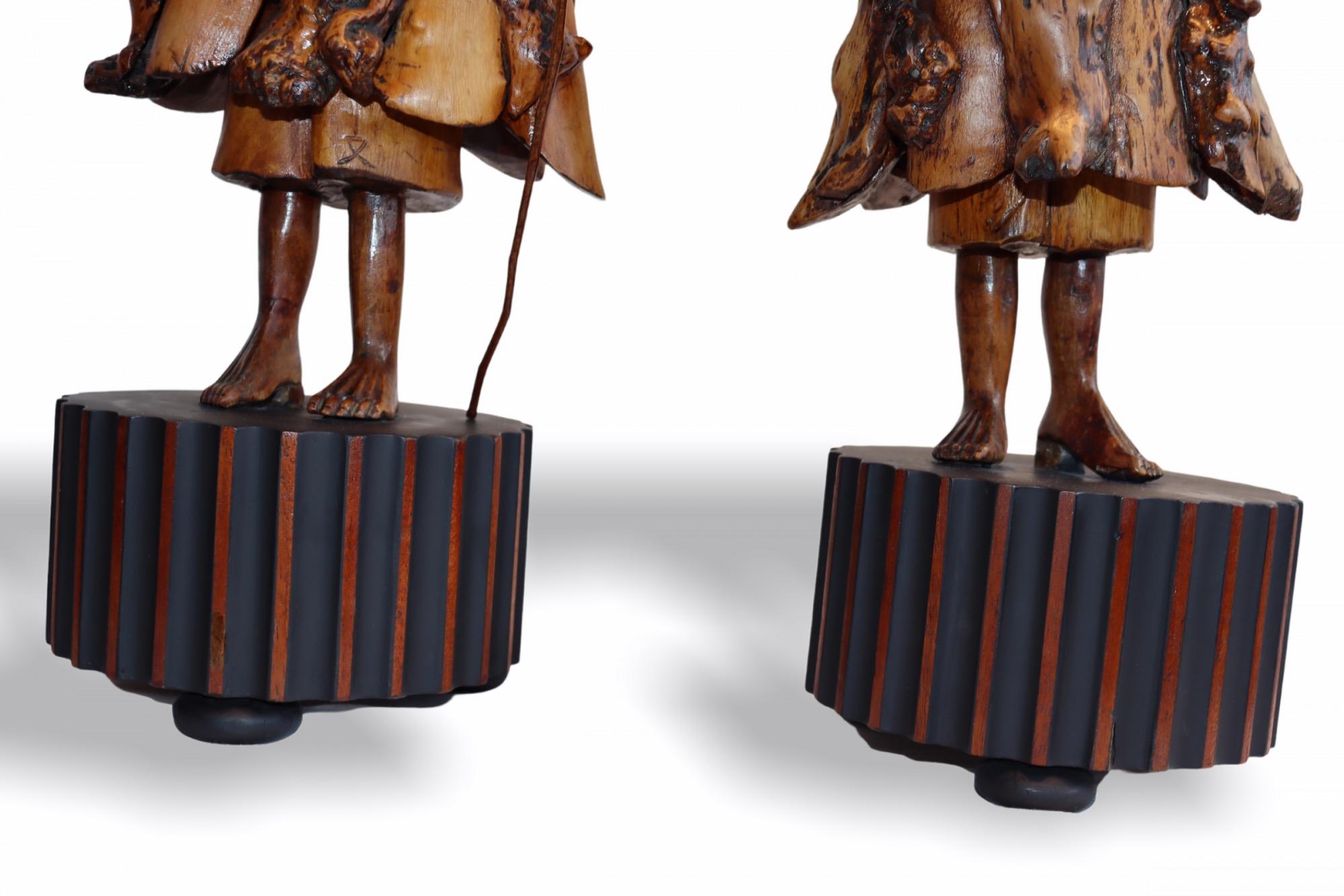 Pair of Chinese Carved Root Wood Fishing Monks on Lacquered Bases, 19th C 5