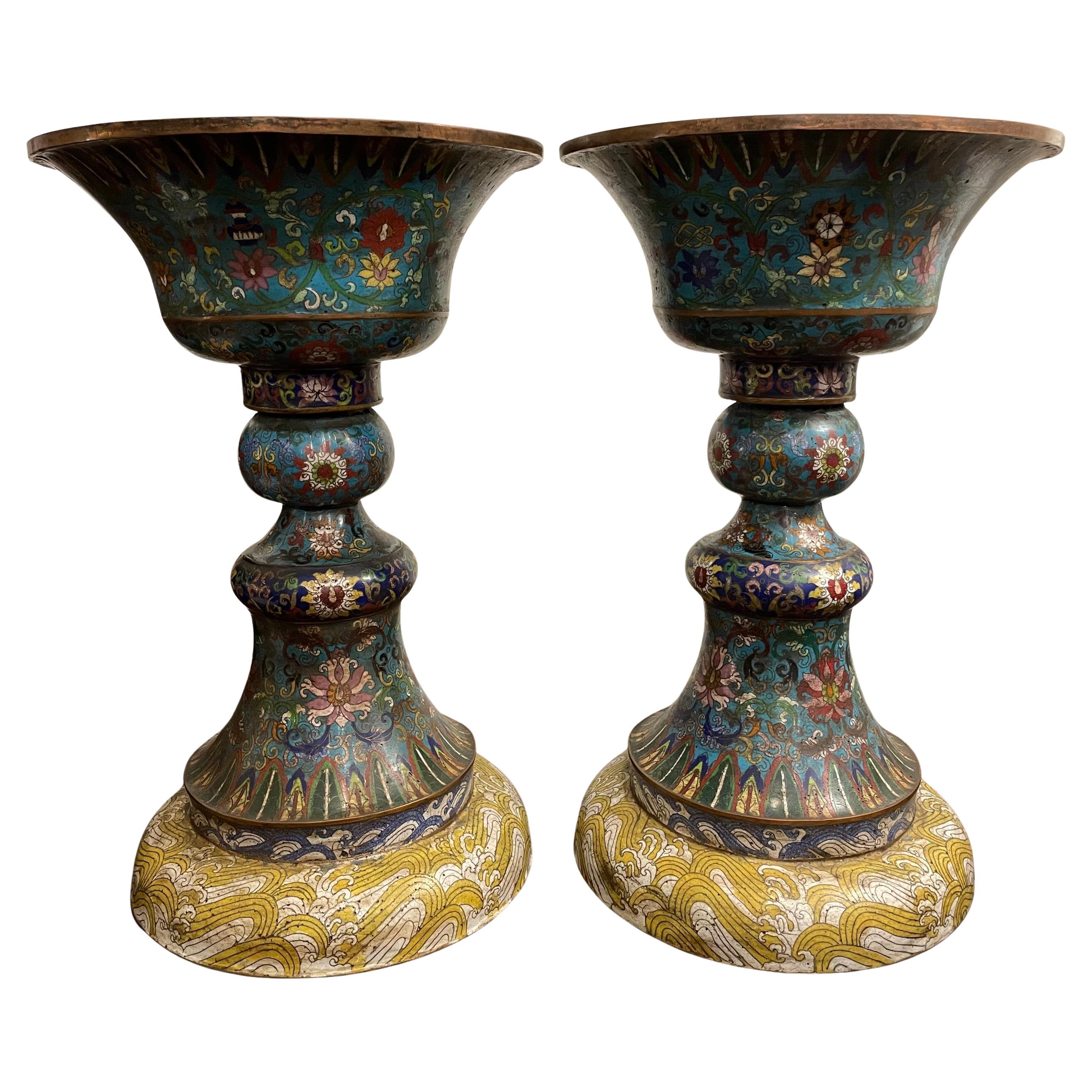 A Pair of Chinese Cloisonne Vases, Late 19th Century