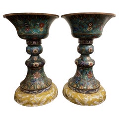 Coppia di vasi cinesi in cloisonne, fine XIX secolo
