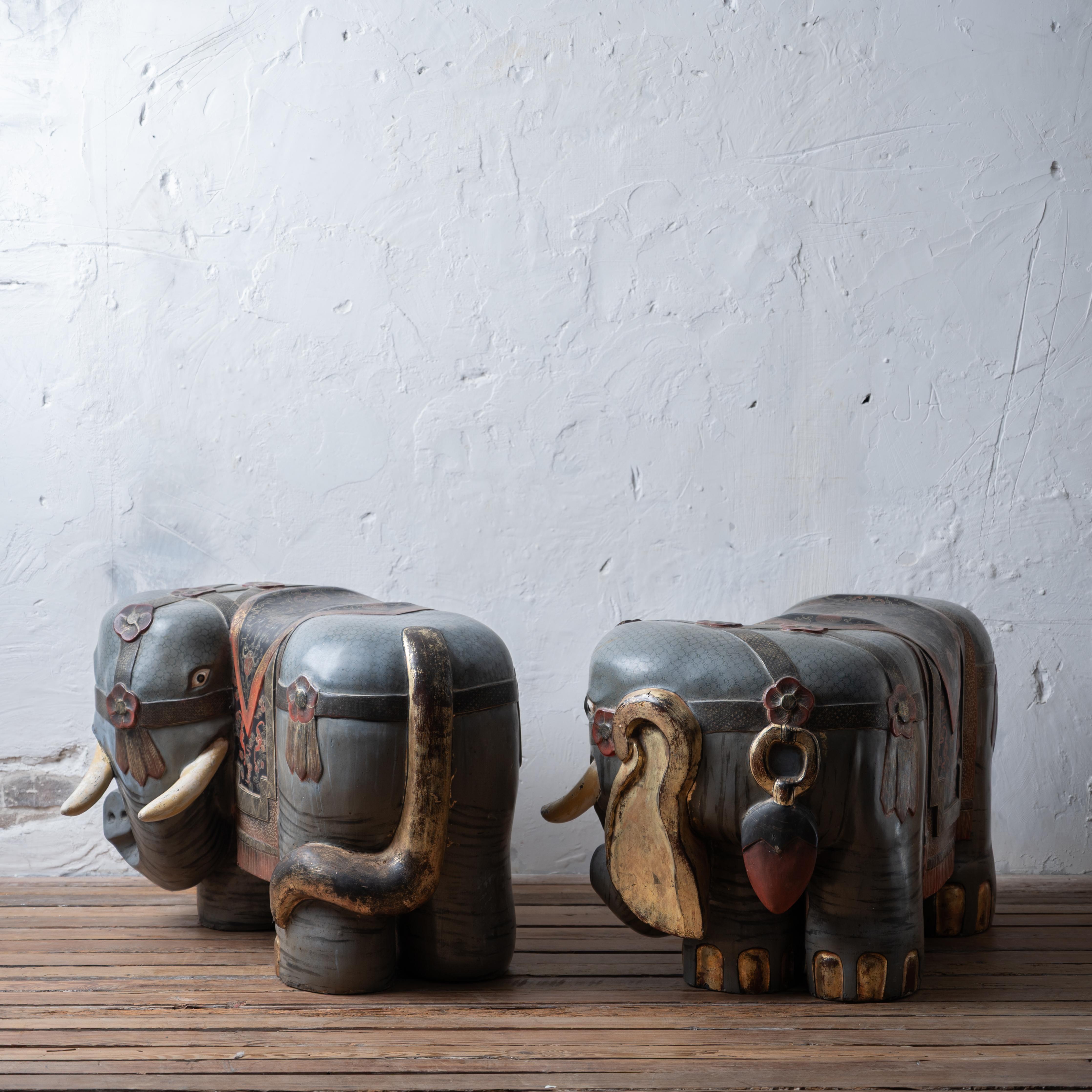 A Pair of Chinese Export Elephant Garden Stools For Sale 5