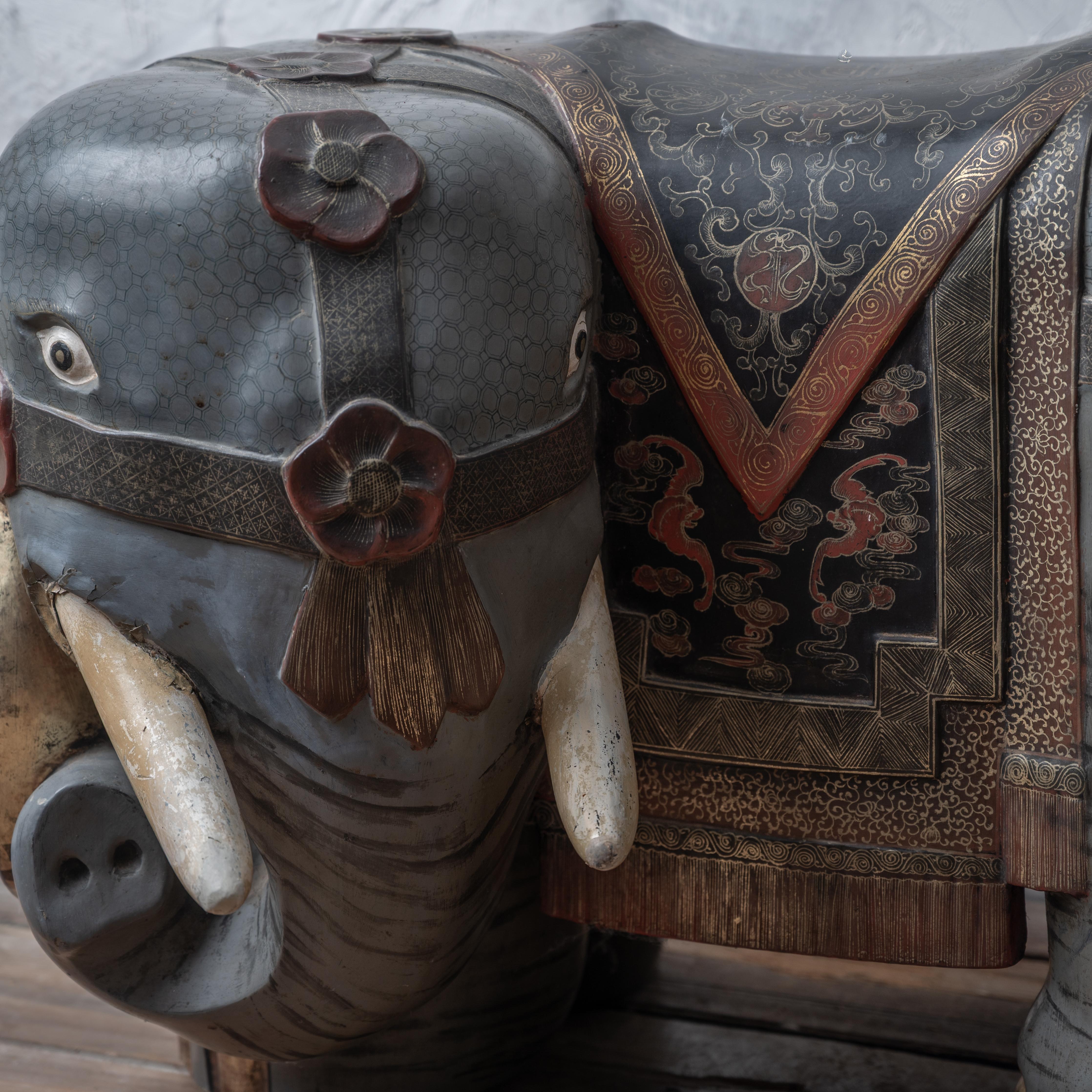 A Pair of Chinese Export Elephant Garden Stools For Sale 4