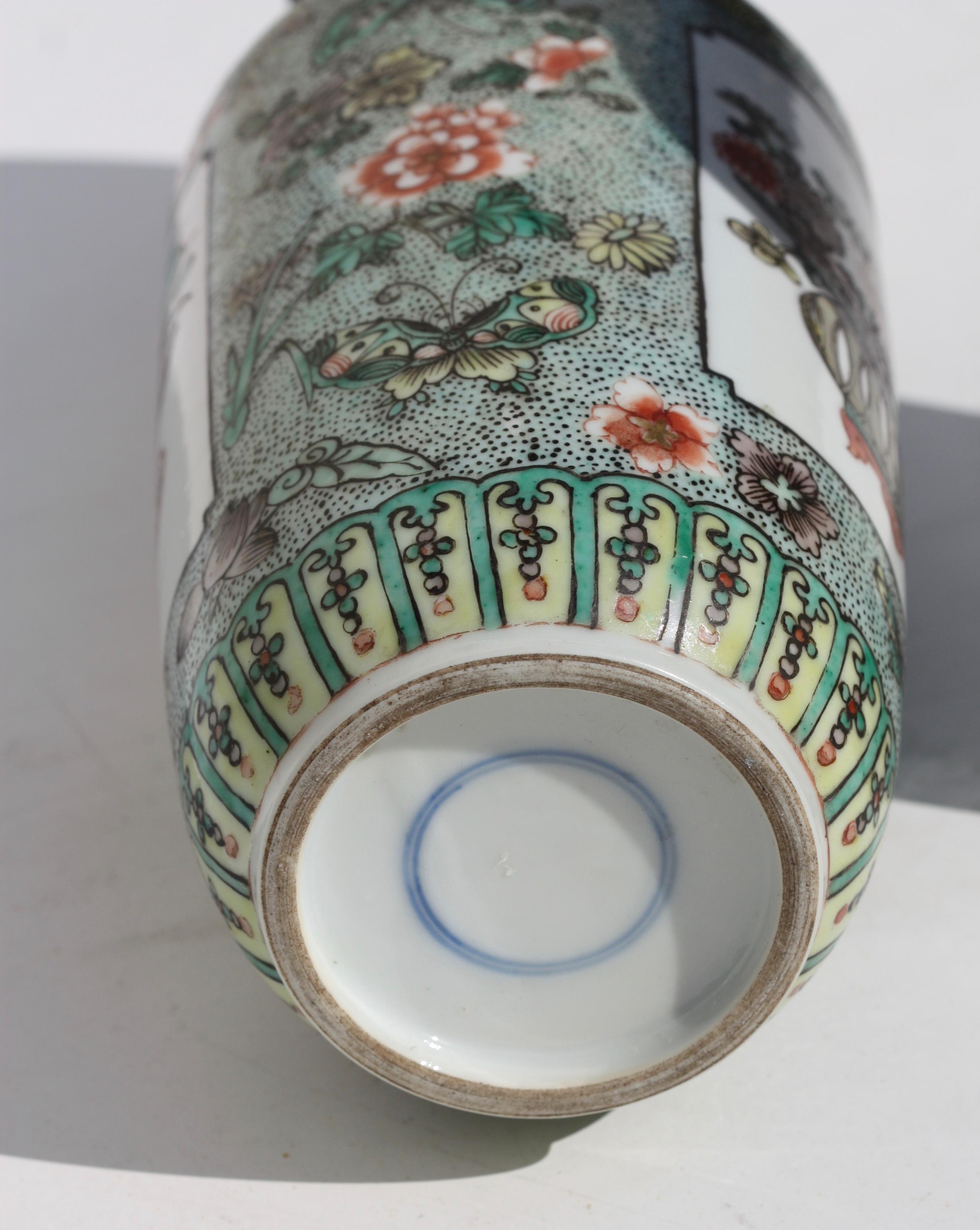 Pair of Chinese Famille Verte Porcelain Vases 19th Century For Sale 2