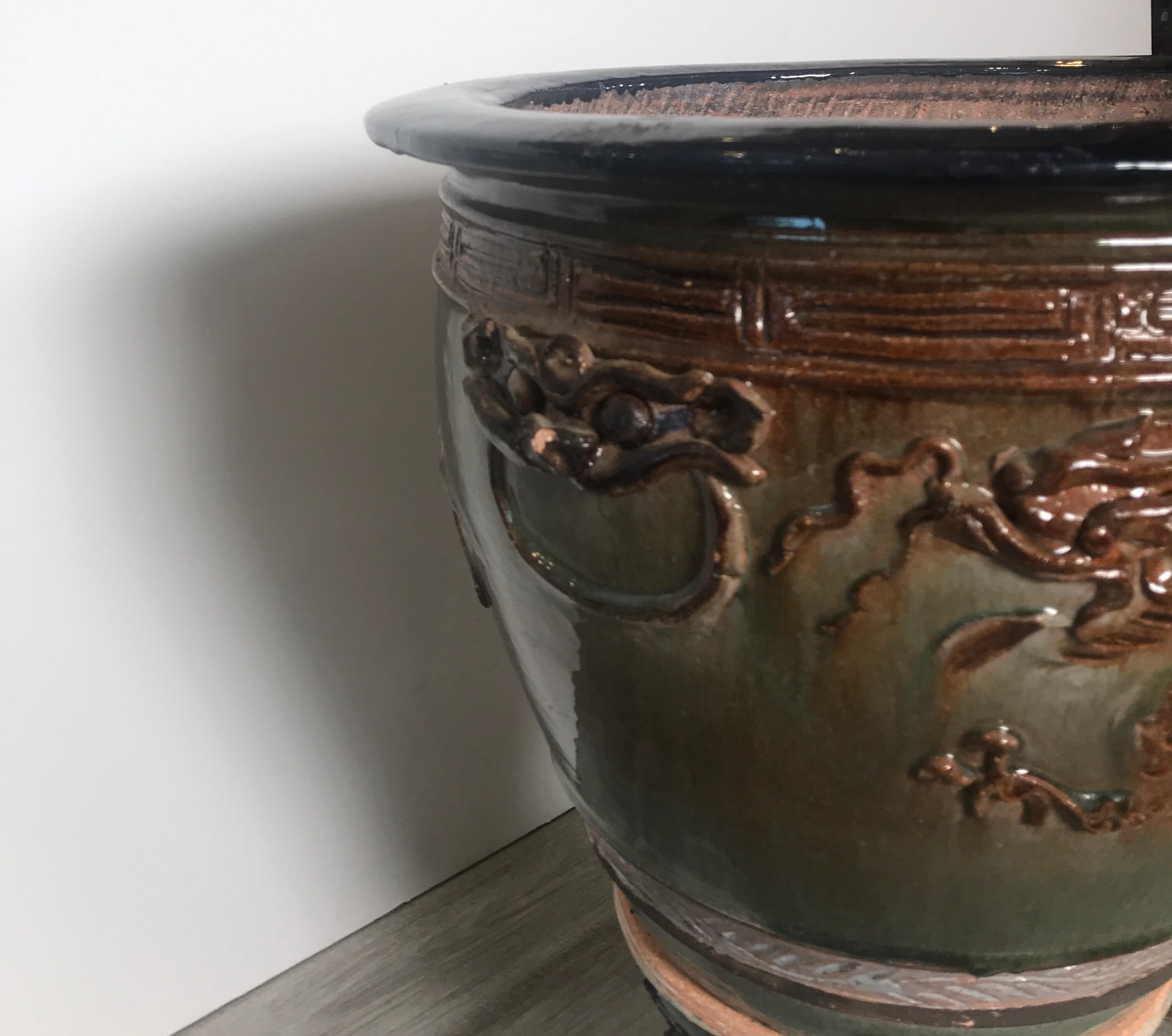 Pair of Chinese Glazed Terracotta Jardinieres Planters In Good Condition In Lambertville, NJ