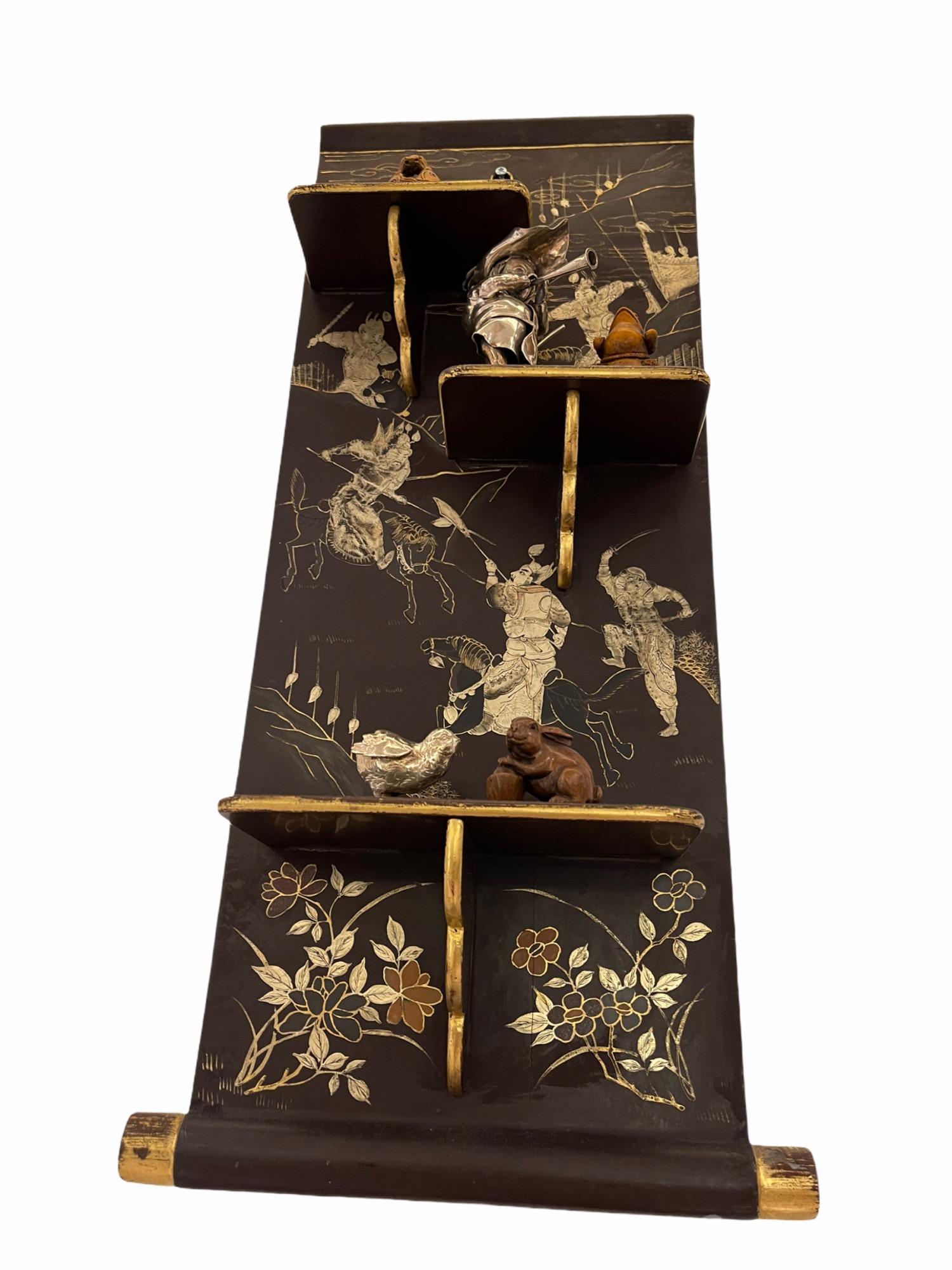 19 c Pair Chinese Hand Painted Black Gold and Silver Lacquered Fold Up Wall Shel For Sale 8